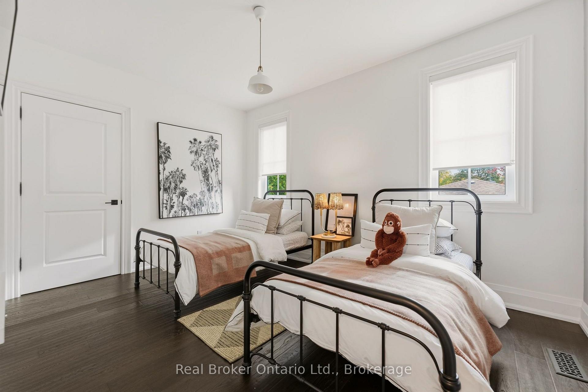 Photo 25 of 175 North Shore Boulevard W, Burlington, Bayview — HOMEH