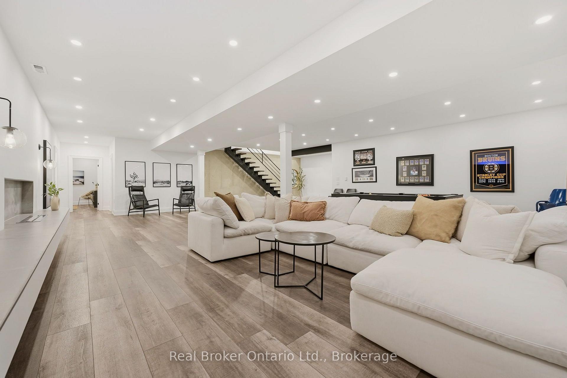 Photo 31 of 175 North Shore Boulevard W, Burlington, Bayview — HOMEH