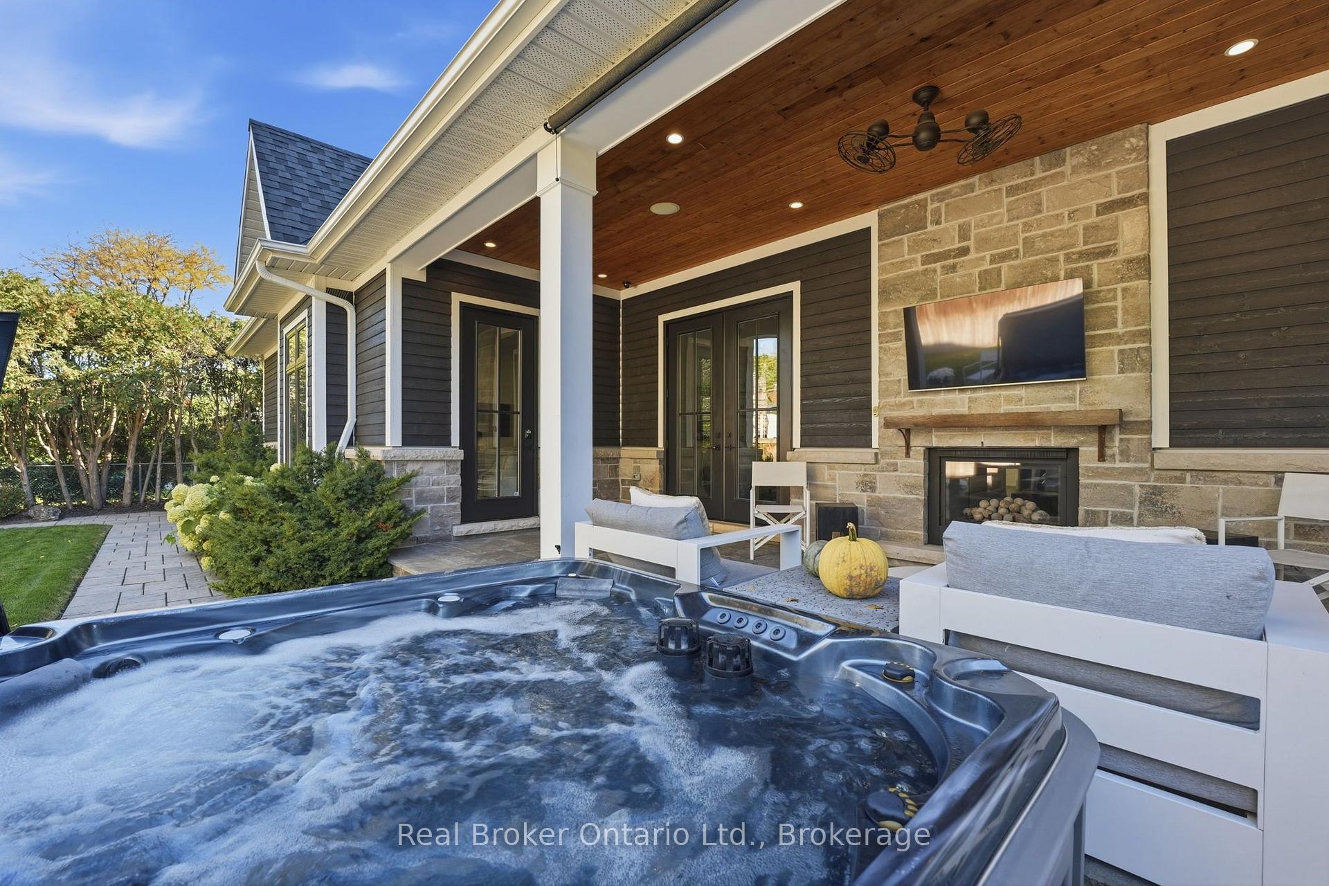 Photo 38 of 175 North Shore Boulevard W, Burlington, Bayview — HOMEH