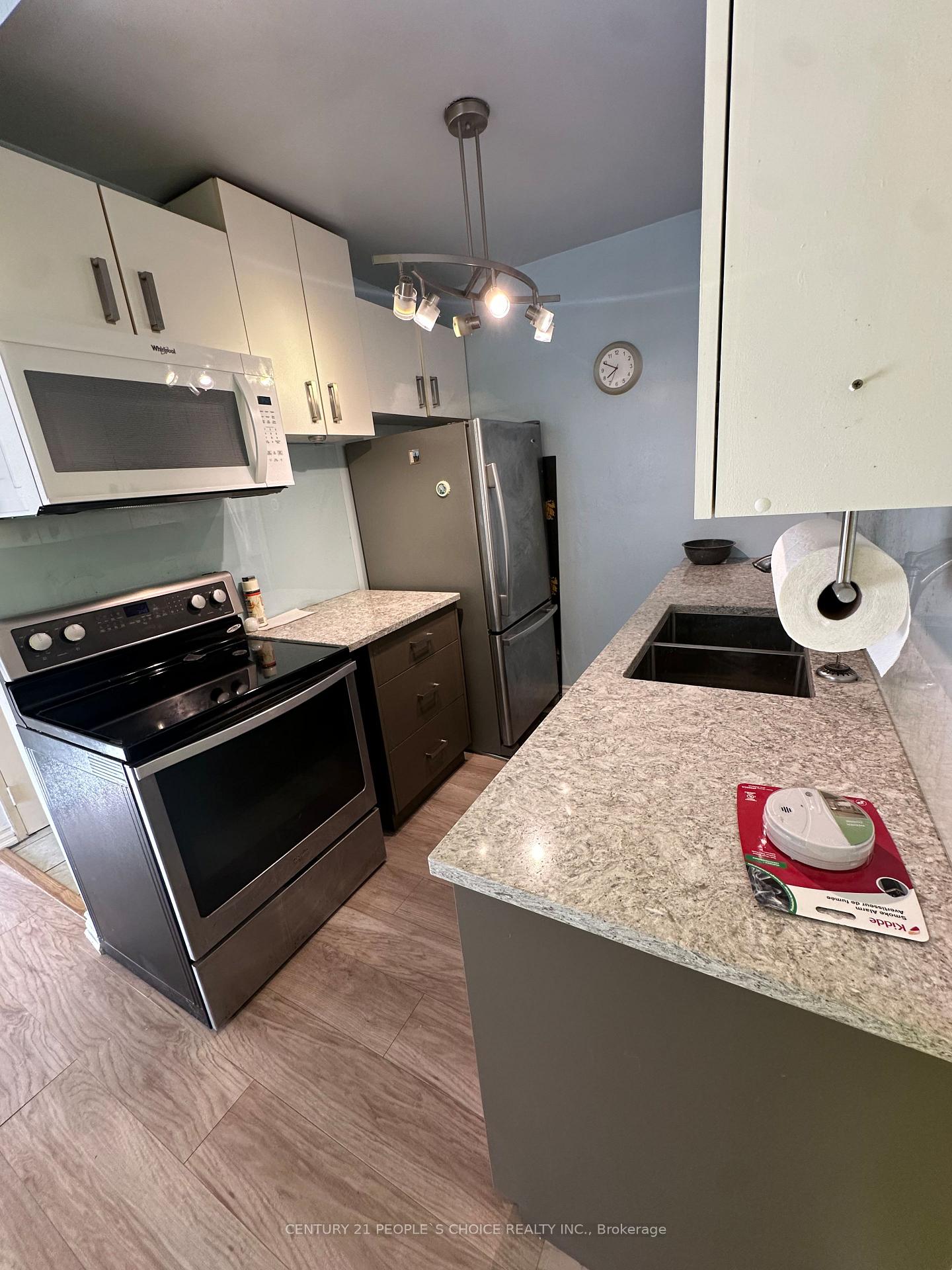 Photo 8 of Unit 102, 50 Gulliver Road, North York, Brookhaven-Amesbury — HOMEH