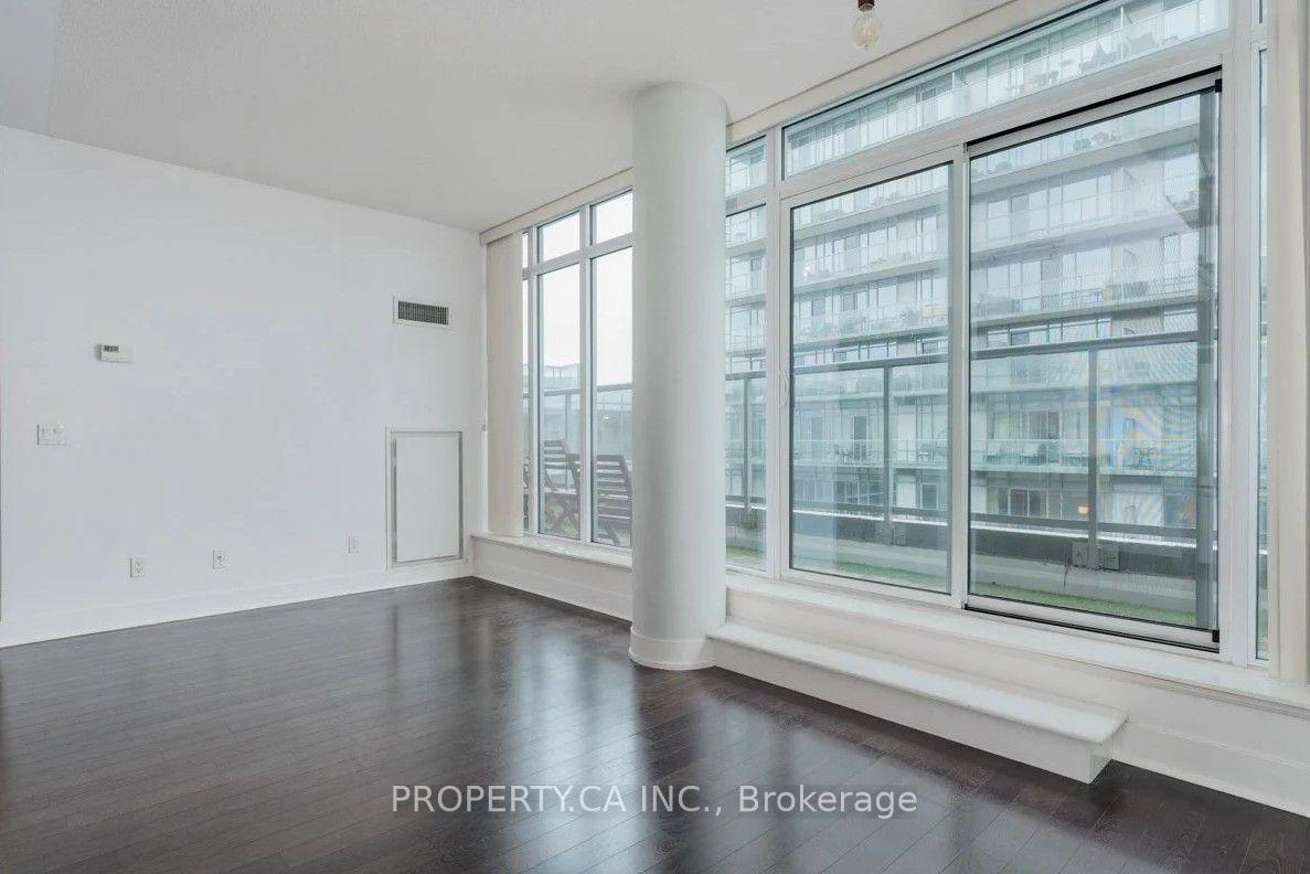 Photo 7 of Unit 902, 90 Stadium Road, Toronto, Niagara — HOMEH