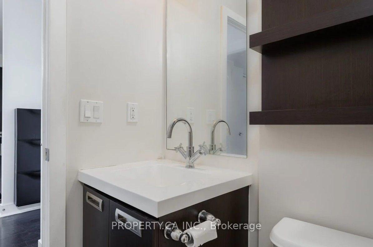 Photo 15 of Unit 902, 90 Stadium Road, Toronto, Niagara — HOMEH
