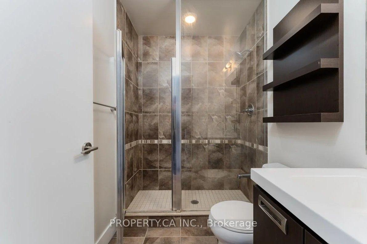 Photo 16 of Unit 902, 90 Stadium Road, Toronto, Niagara — HOMEH
