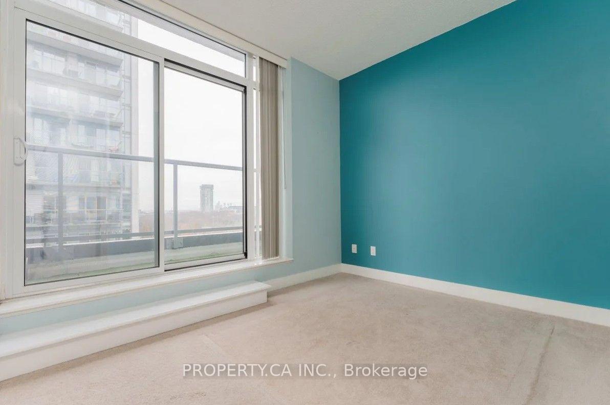 Photo 17 of Unit 902, 90 Stadium Road, Toronto, Niagara — HOMEH