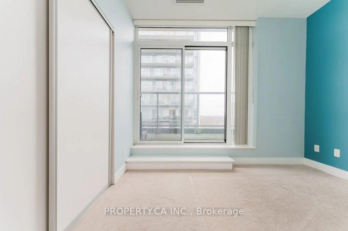 Photo 18 of Unit 902, 90 Stadium Road, Toronto, Niagara — HOMEH