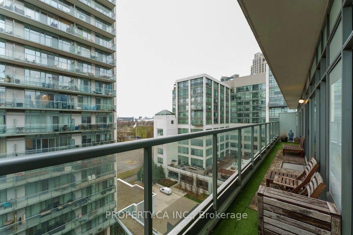 Photo 22 of Unit 902, 90 Stadium Road, Toronto, Niagara — HOMEH
