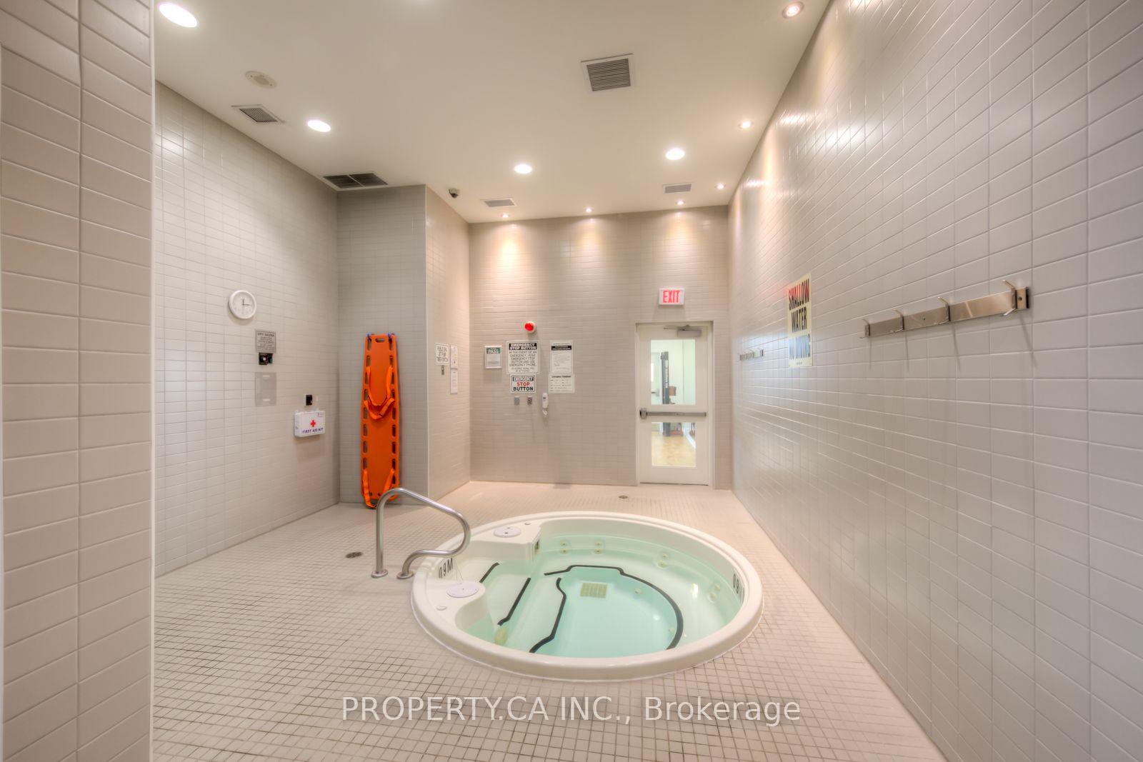 Photo 25 of Unit 902, 90 Stadium Road, Toronto, Niagara — HOMEH
