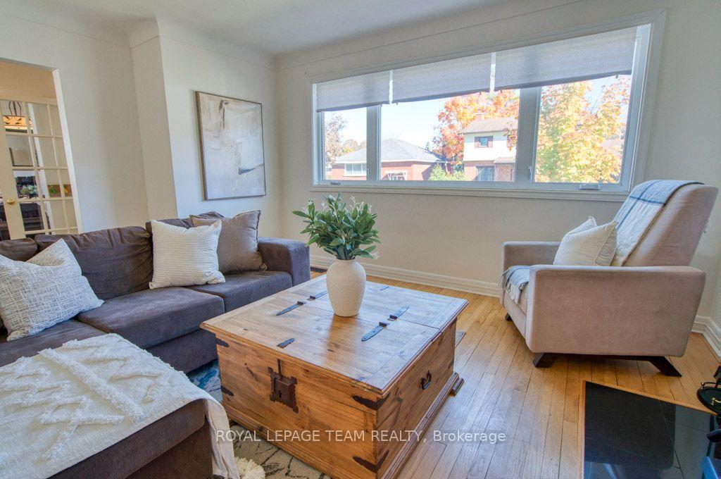 Photo 7 of 196 Allison Avenue, Ottawa, Woodroffe — HOMEH