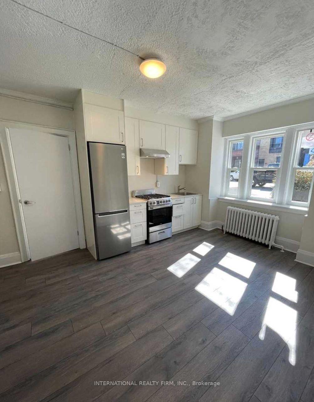 Photo 2 of Unit 1, 1094 College Street, Toronto, Dufferin Grove — HOMEH