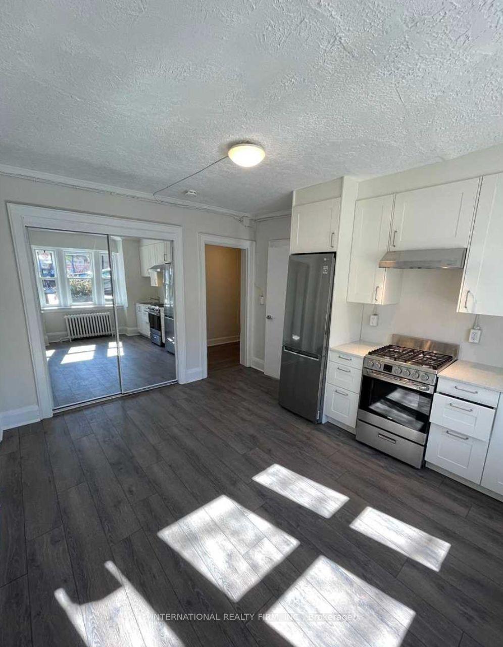 Photo 3 of Unit 1, 1094 College Street, Toronto, Dufferin Grove — HOMEH