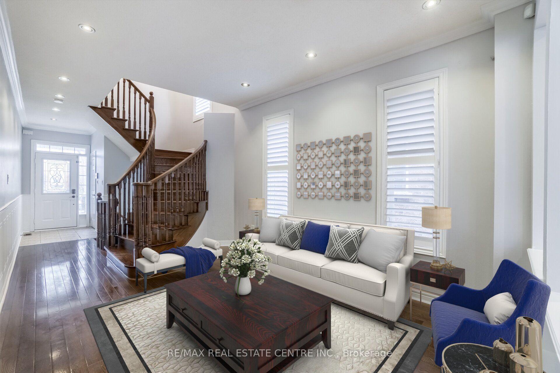 Photo 12 of 3716 Bloomington Crescent, Mississauga, Churchill Meadows — HOMEH