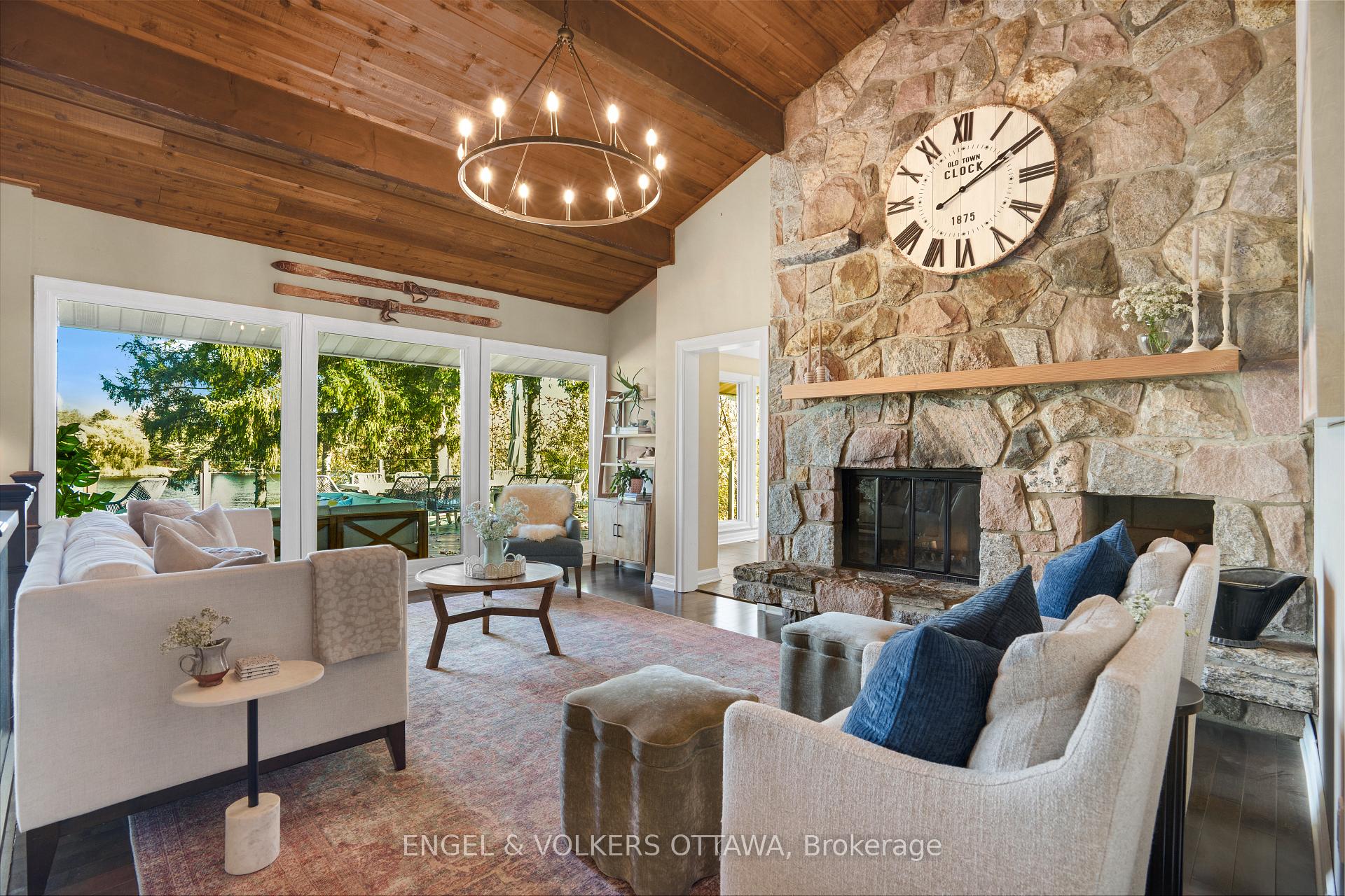 Photo 8 of 1073 Island View Drive, Ottawa, Manotick South to Roger Stevens — HOMEH