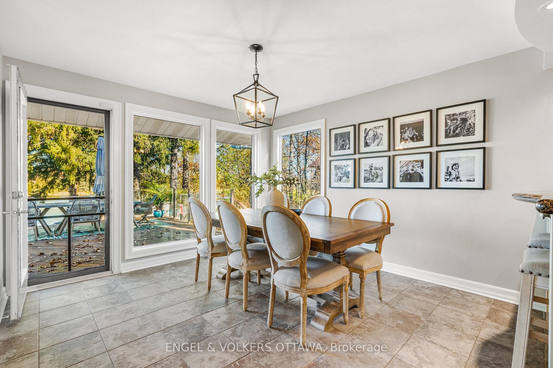 Photo 9 of 1073 Island View Drive, Ottawa, Manotick South to Roger Stevens — HOMEH