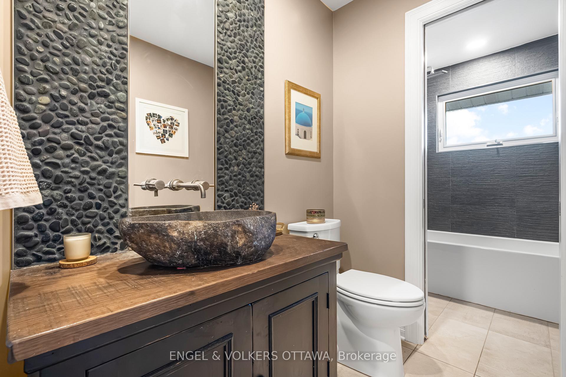 Photo 20 of 1073 Island View Drive, Ottawa, Manotick South to Roger Stevens — HOMEH