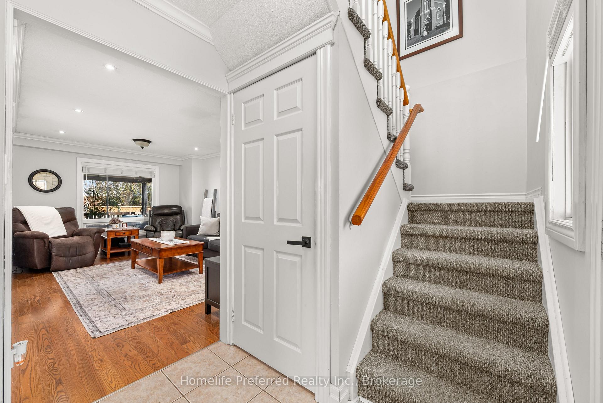 Photo 14 of 5 Souch Court, Clarington, Bowmanville — HOMEH