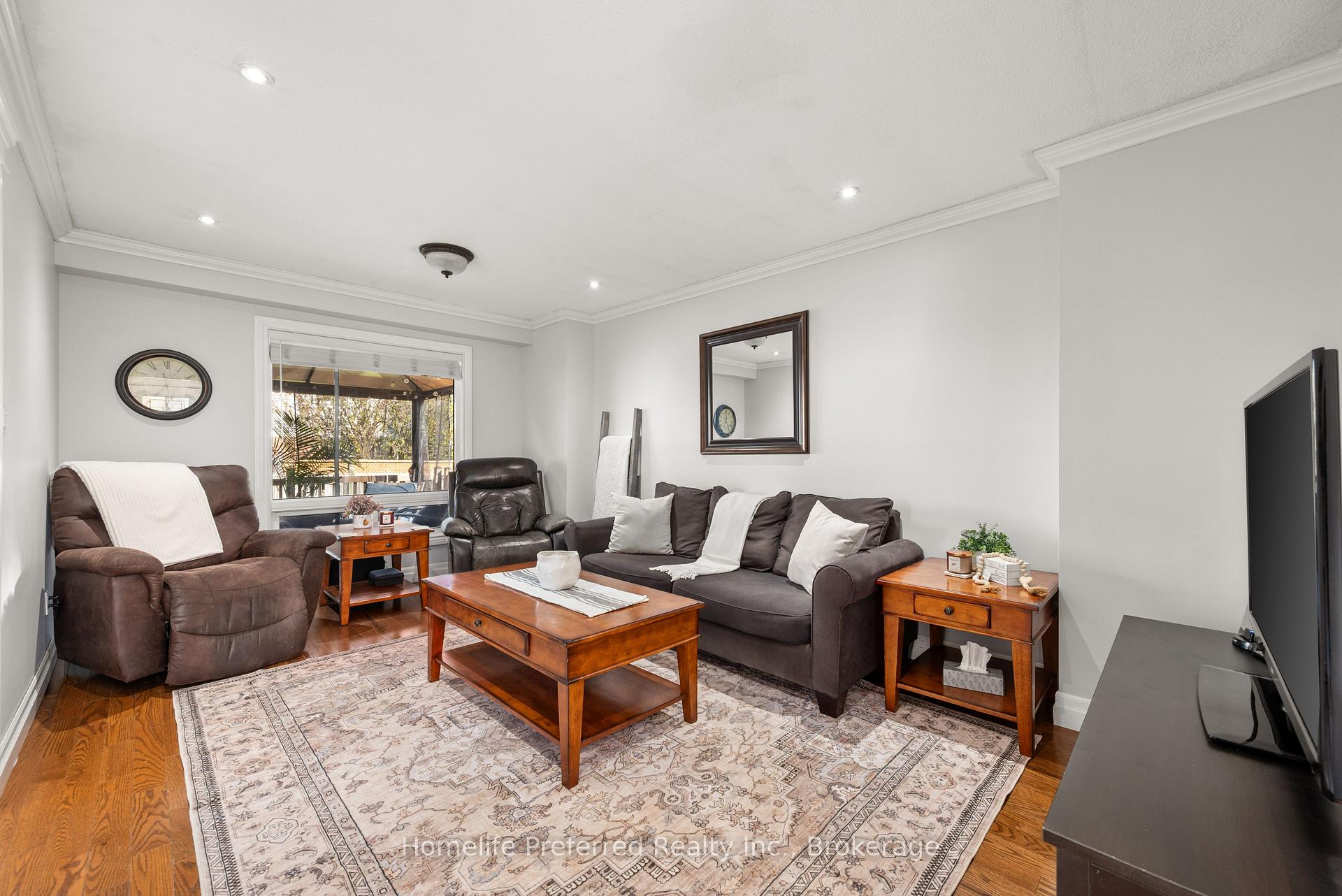 Photo 17 of 5 Souch Court, Clarington, Bowmanville — HOMEH