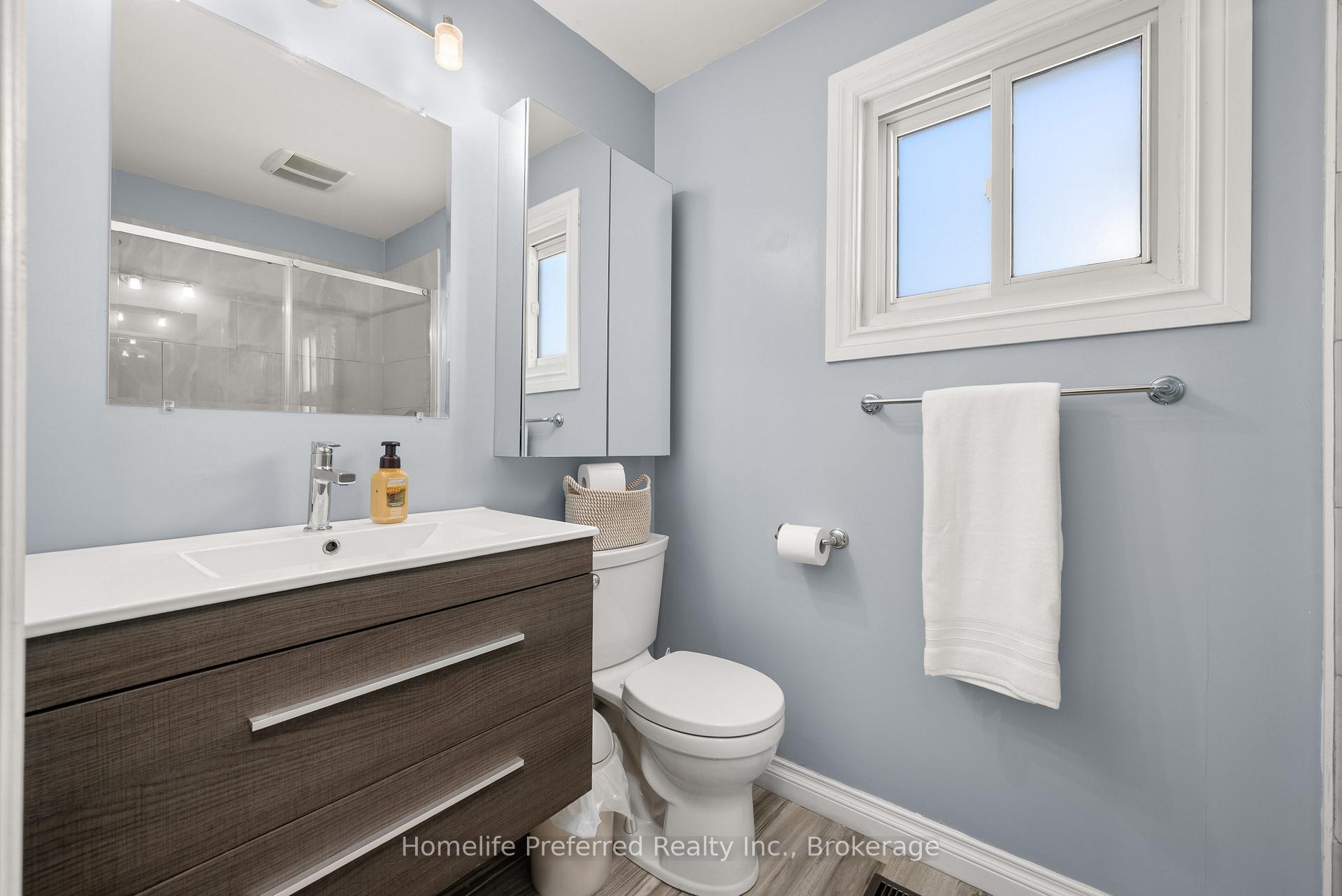 Photo 23 of 5 Souch Court, Clarington, Bowmanville — HOMEH