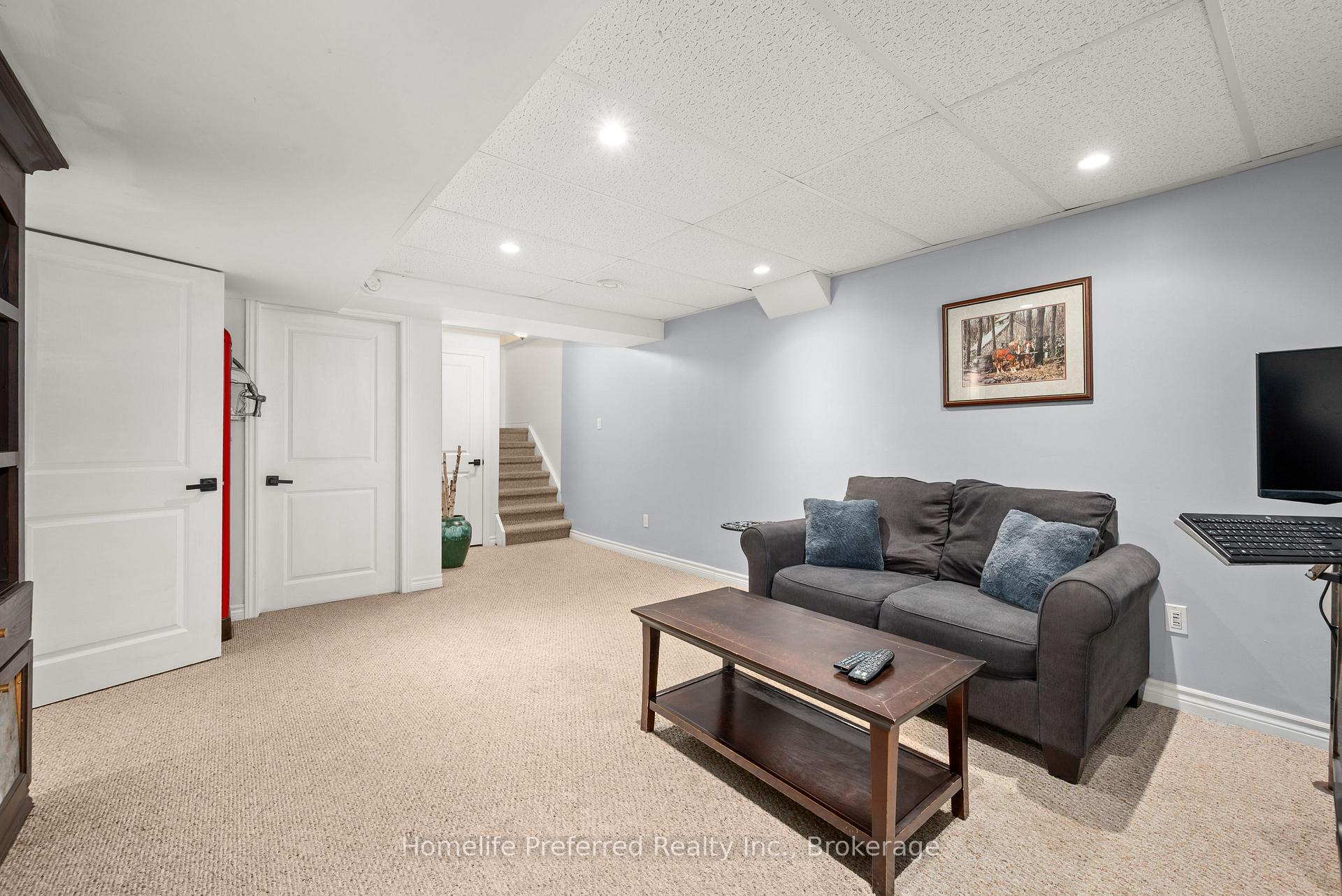 Photo 31 of 5 Souch Court, Clarington, Bowmanville — HOMEH