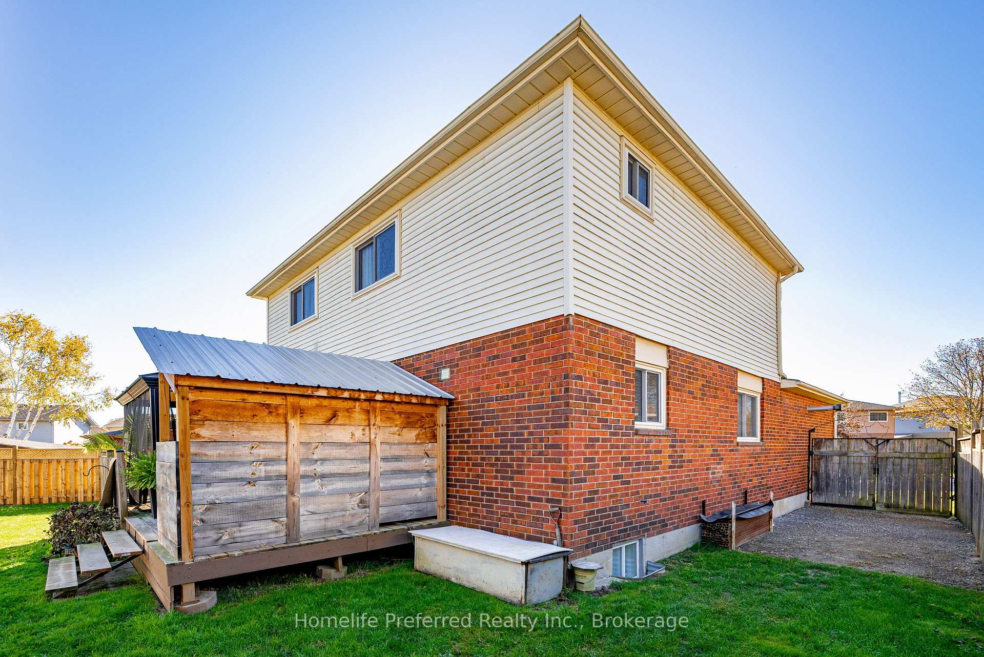 Photo 38 of 5 Souch Court, Clarington, Bowmanville — HOMEH