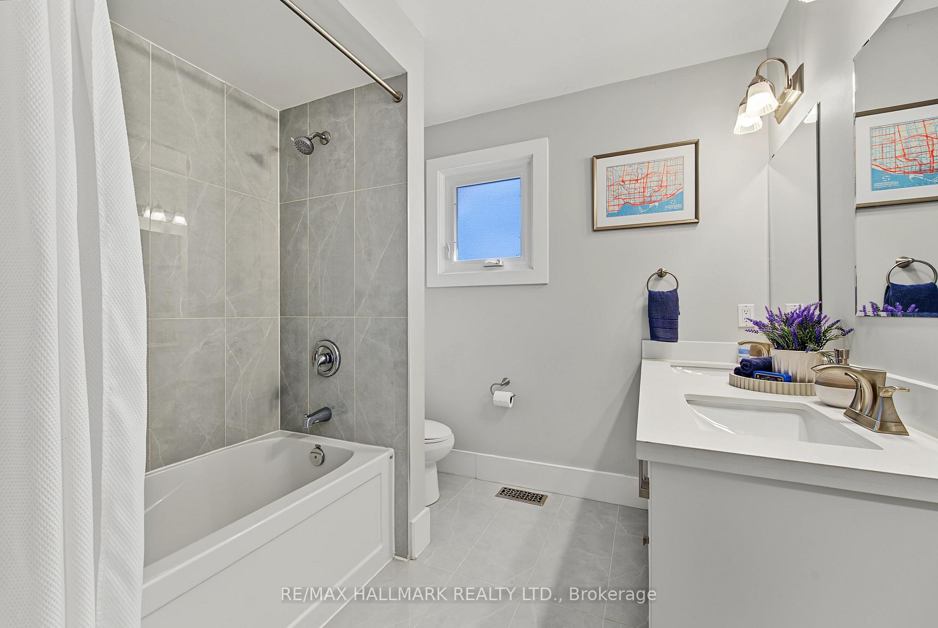 Photo 18 of 242 Beechgrove Drive, Scarborough, West Hill — HOMEH