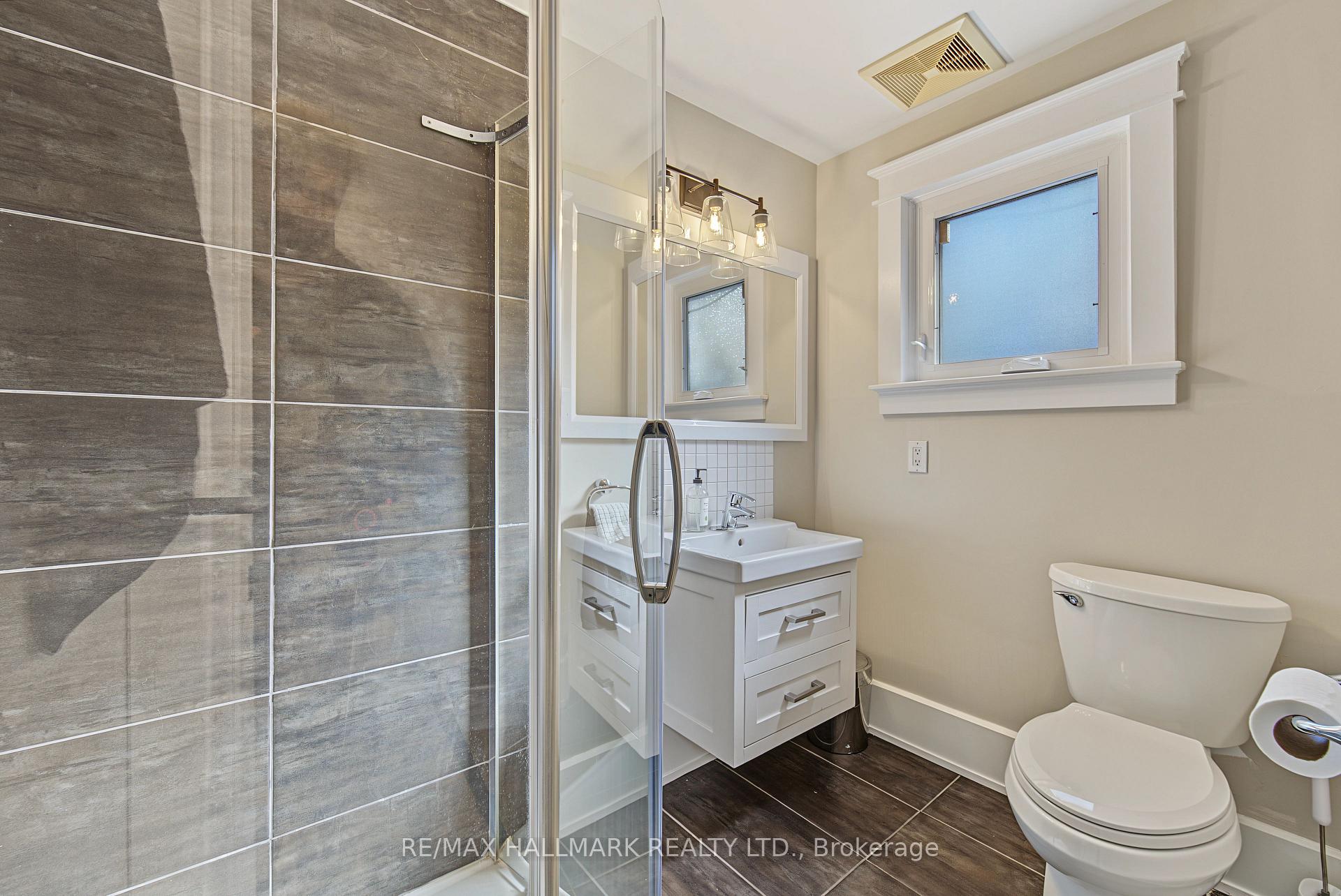 Photo 24 of 242 Beechgrove Drive, Scarborough, West Hill — HOMEH