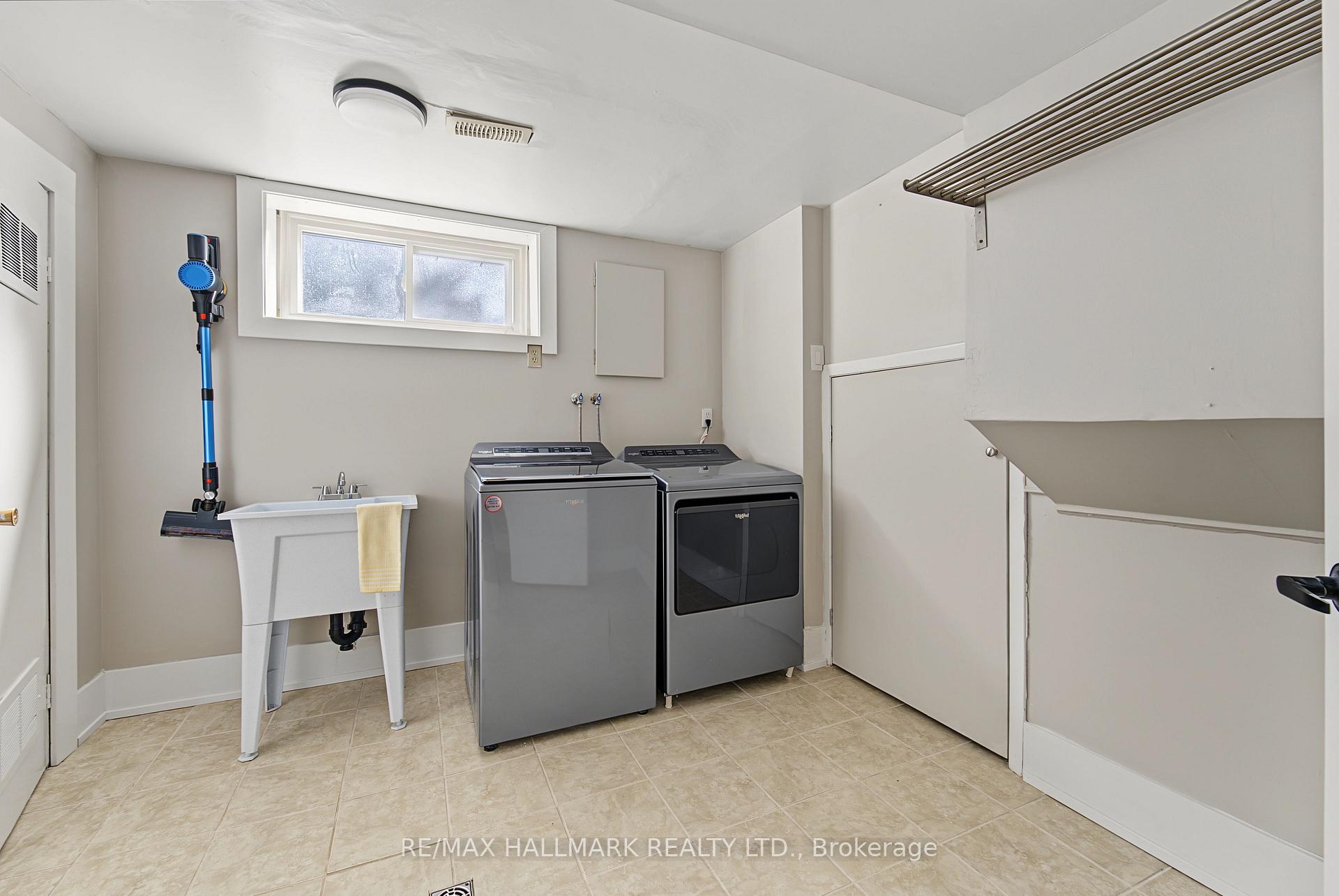 Photo 34 of 242 Beechgrove Drive, Scarborough, West Hill — HOMEH