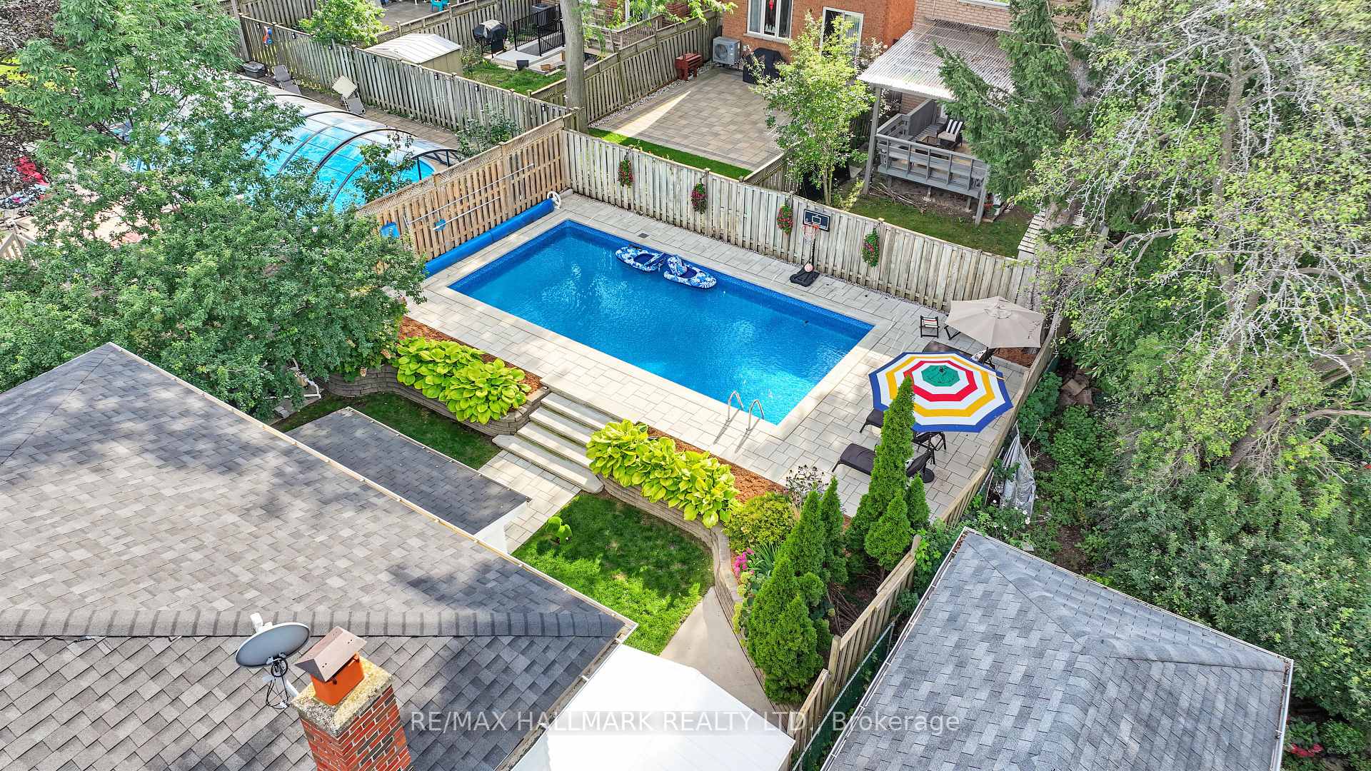 Photo 37 of 242 Beechgrove Drive, Scarborough, West Hill — HOMEH