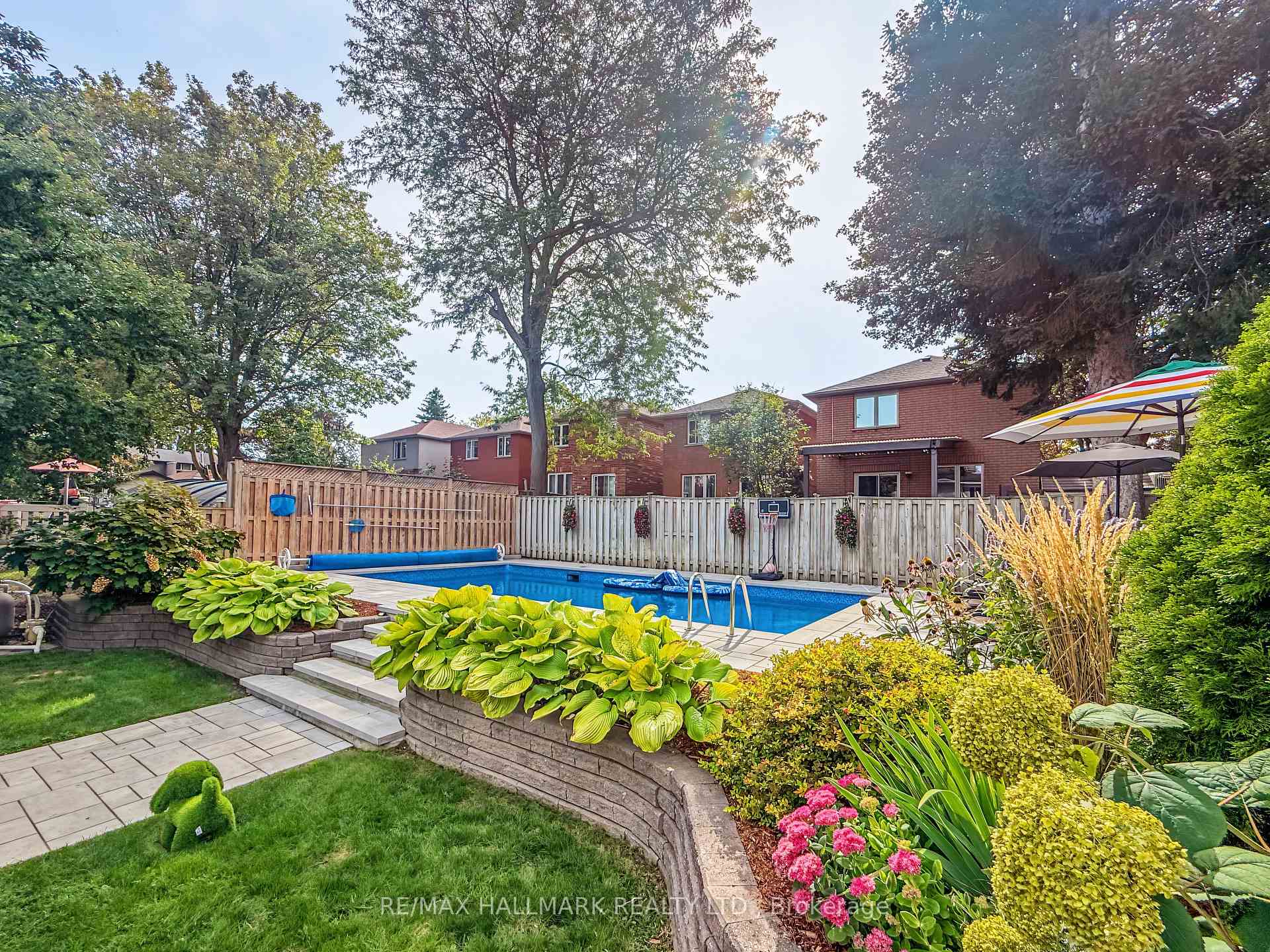 Photo 41 of 242 Beechgrove Drive, Scarborough, West Hill — HOMEH