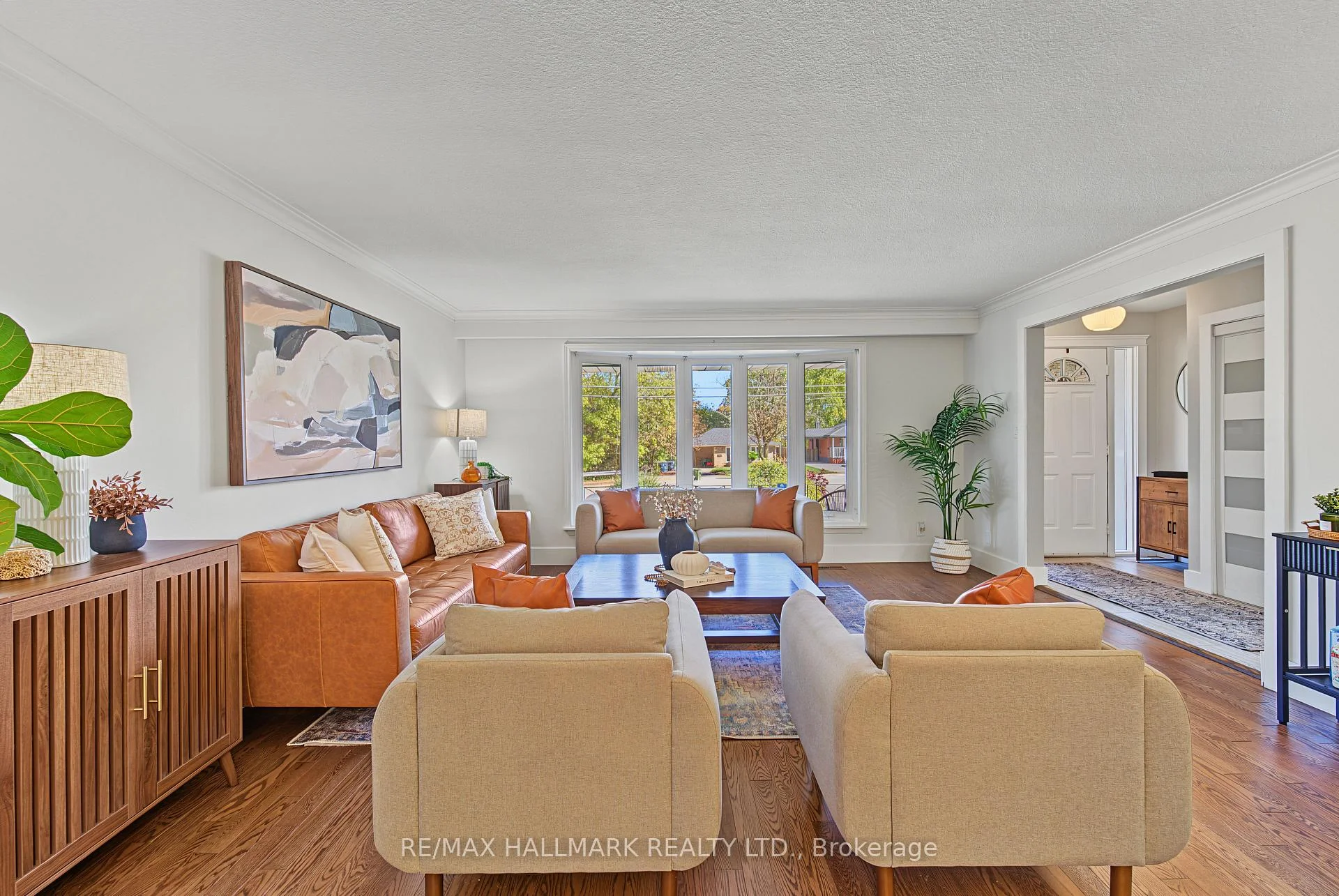 Photo 8 of 242 Beechgrove Drive, Scarborough, West Hill — HOMEH
