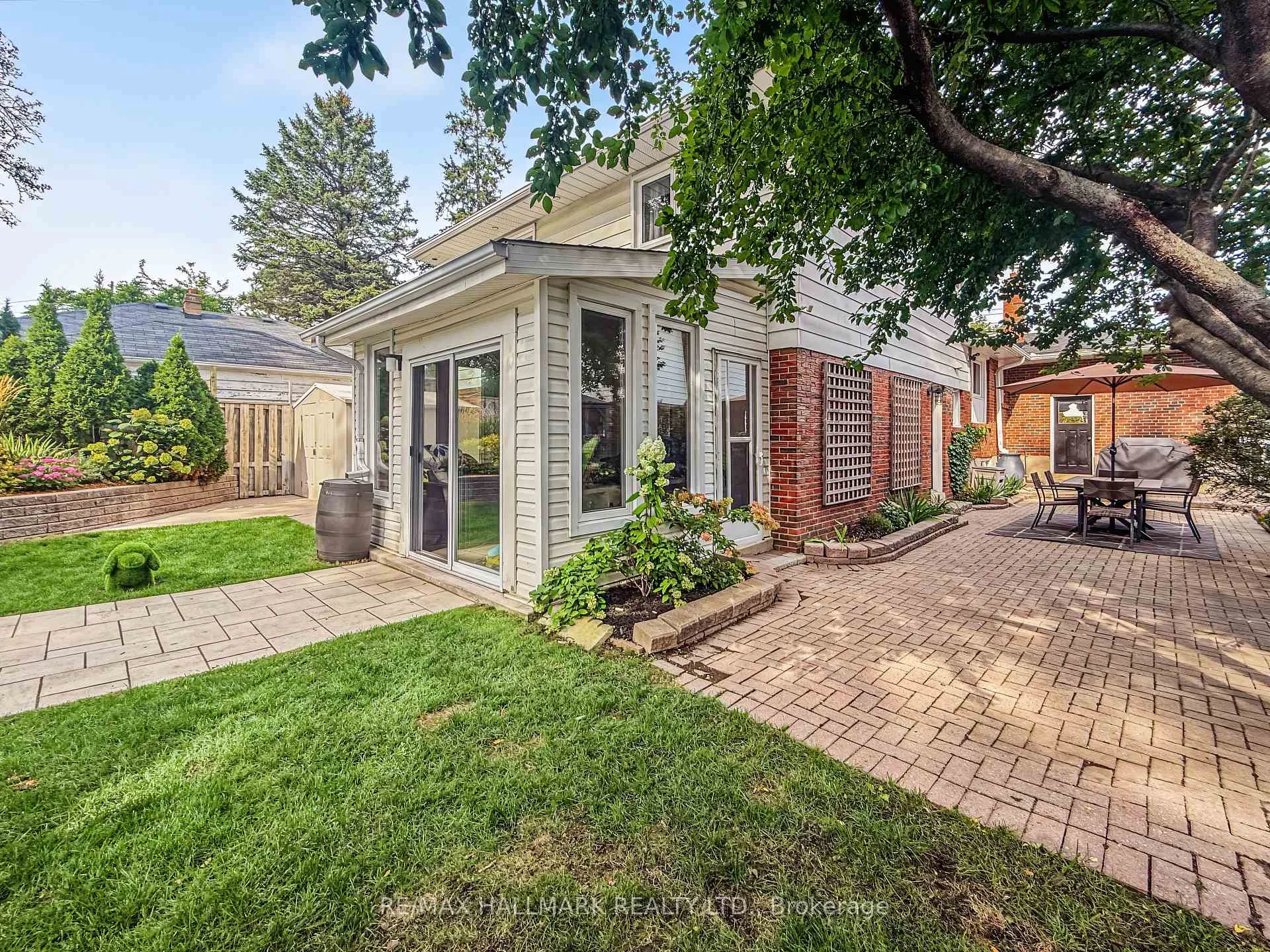 Photo 25 of 242 Beechgrove Drive, Scarborough, West Hill — HOMEH