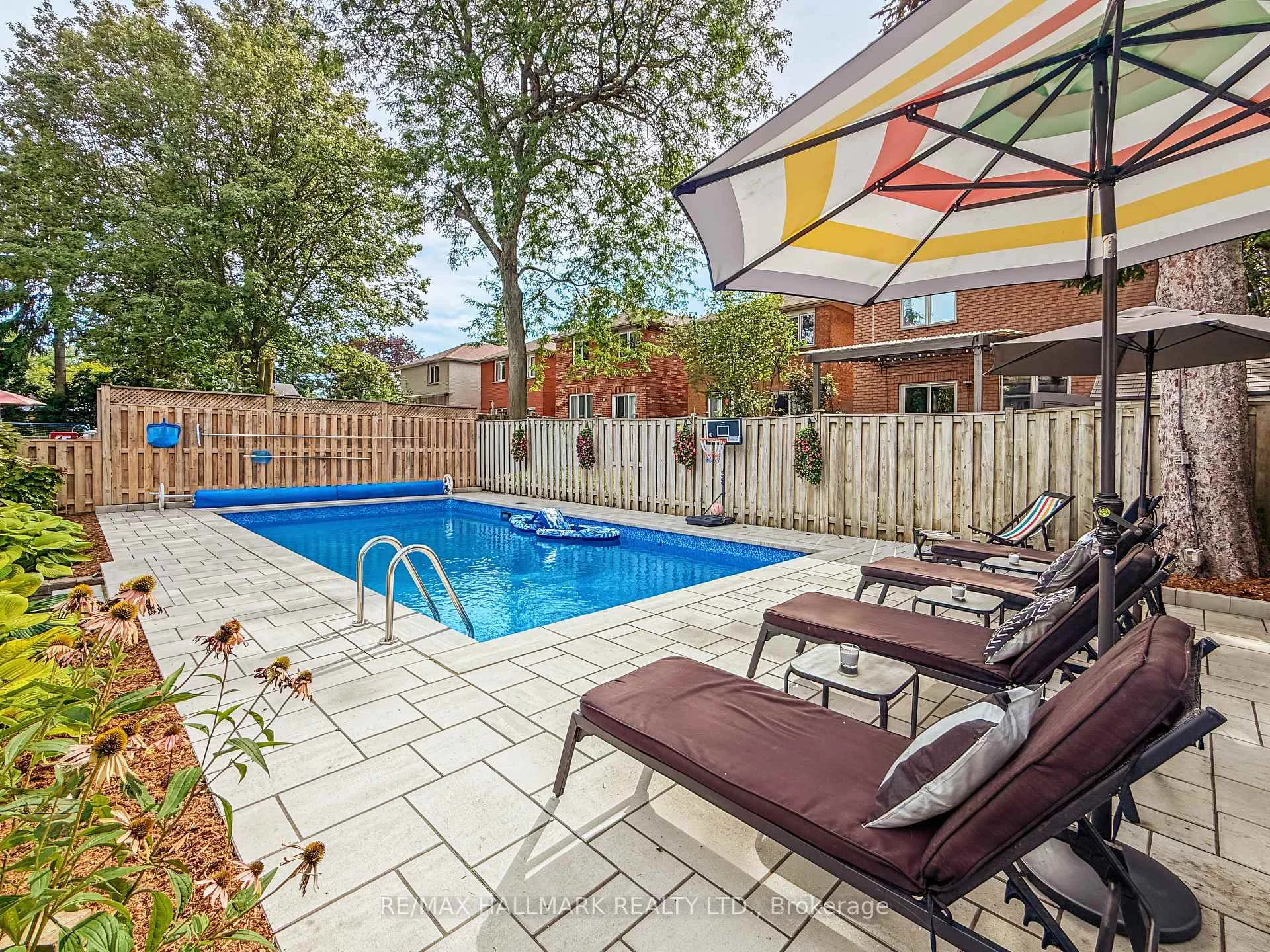 Photo 48 of 242 Beechgrove Drive, Scarborough, West Hill — HOMEH
