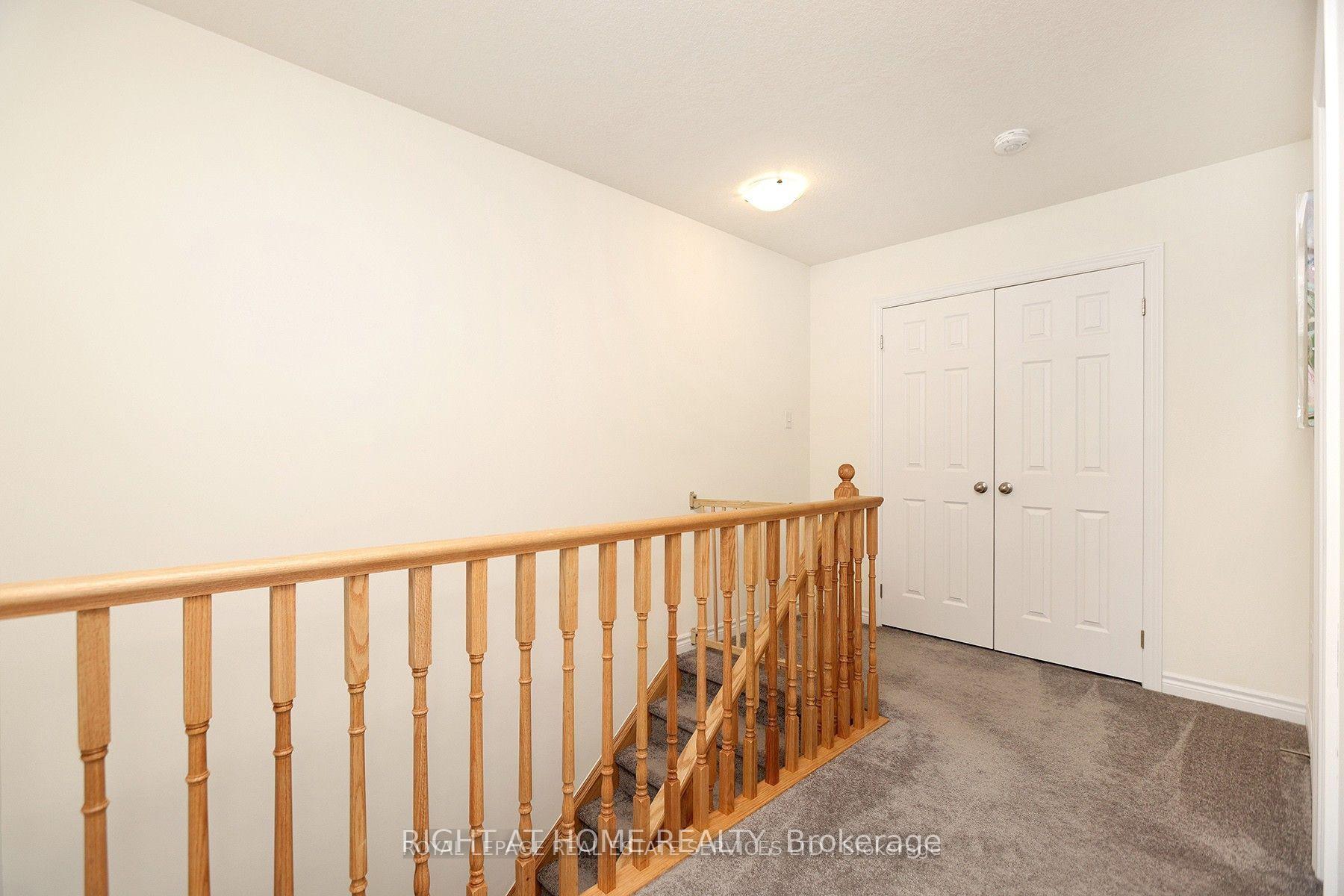 Photo 10 of Unit 40, 383 Dundas Street E, Hamilton, Waterdown — HOMEH