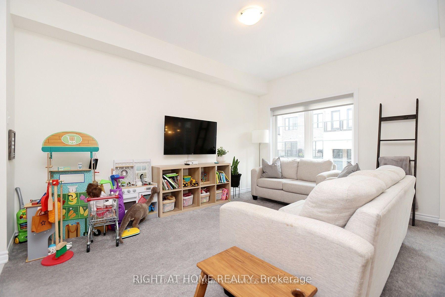 Photo 16 of Unit 40, 383 Dundas Street E, Hamilton, Waterdown — HOMEH