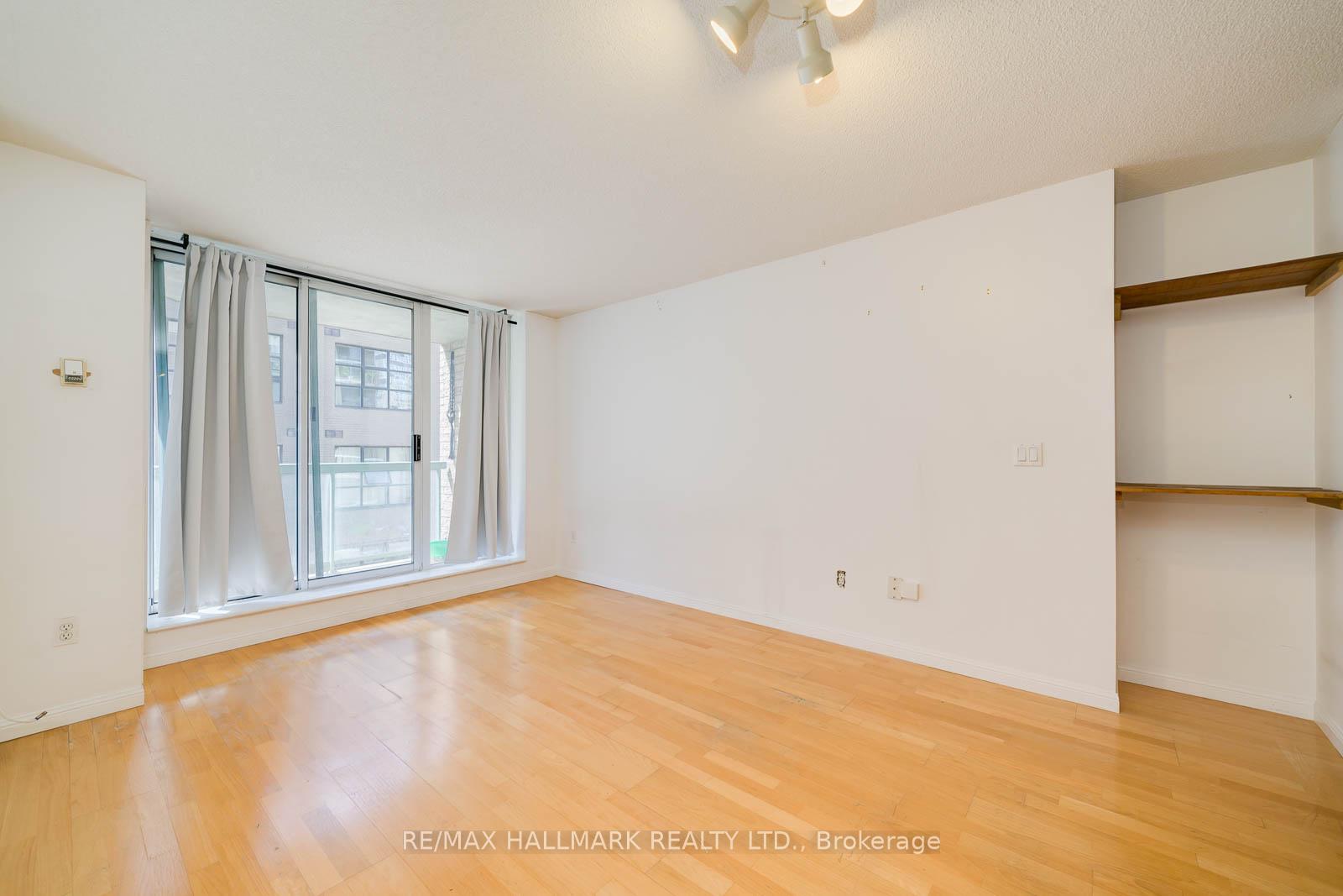 Photo 6 of Unit 501, 311 Richmond Street E, Toronto, Moss Park — HOMEH