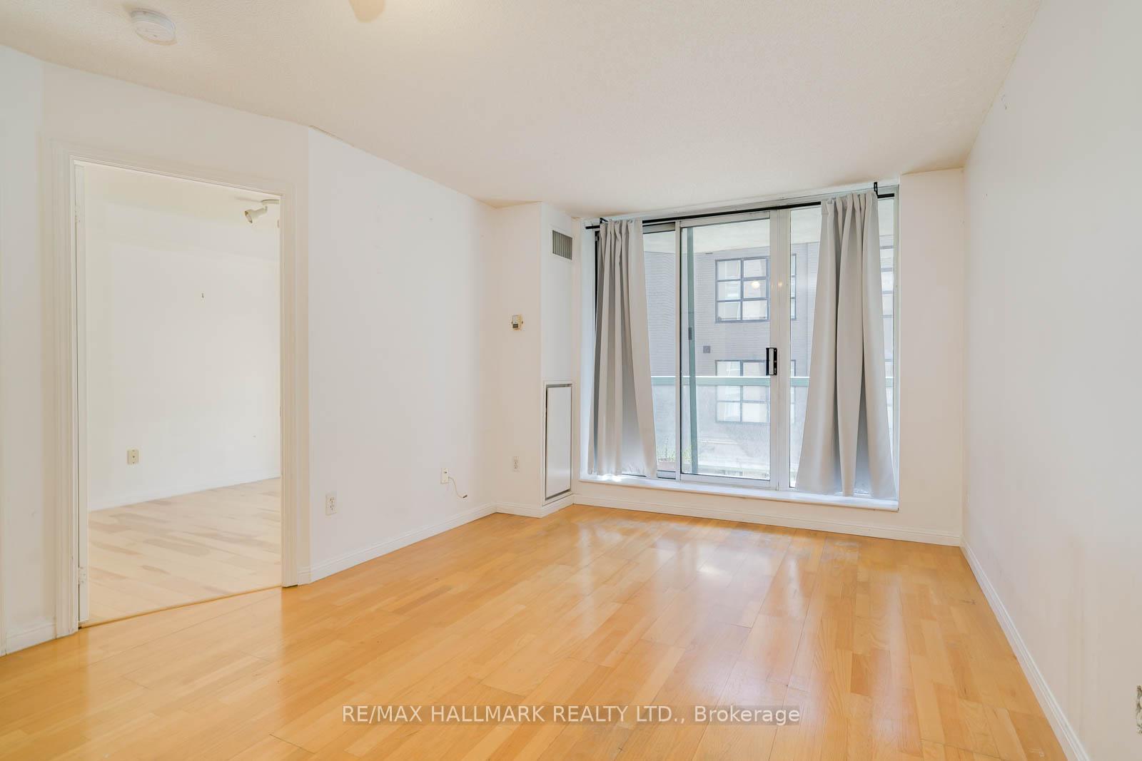 Photo 7 of Unit 501, 311 Richmond Street E, Toronto, Moss Park — HOMEH