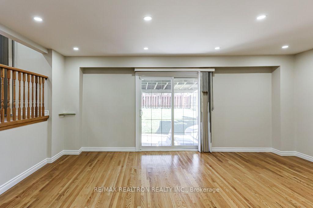 Photo 7 of 2 Littleleaf Drive, Scarborough, Malvern — HOMEH