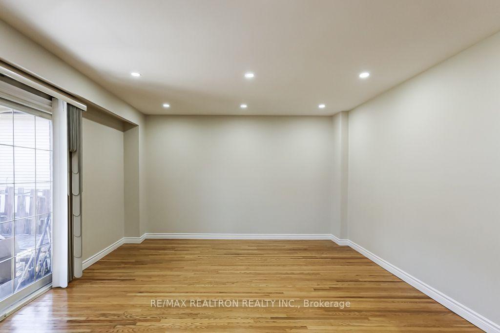 Photo 8 of 2 Littleleaf Drive, Scarborough, Malvern — HOMEH