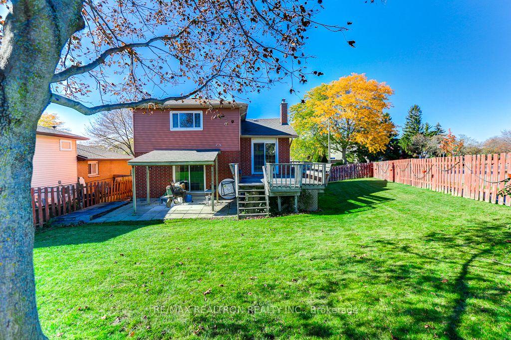 Photo 36 of 2 Littleleaf Drive, Scarborough, Malvern — HOMEH