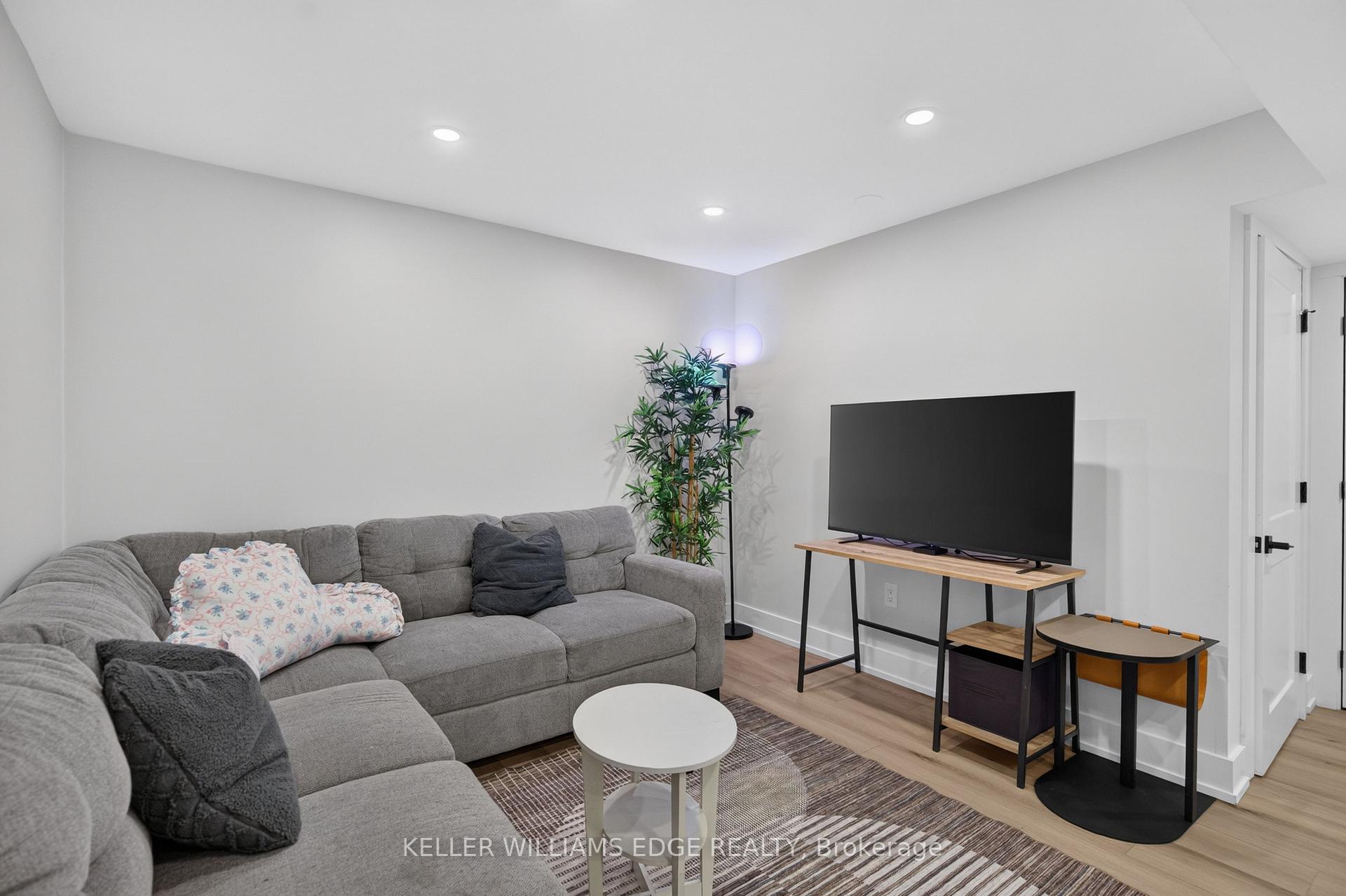 Photo 35 of 149 Essling Avenue, Hamilton, Barnstown — HOMEH