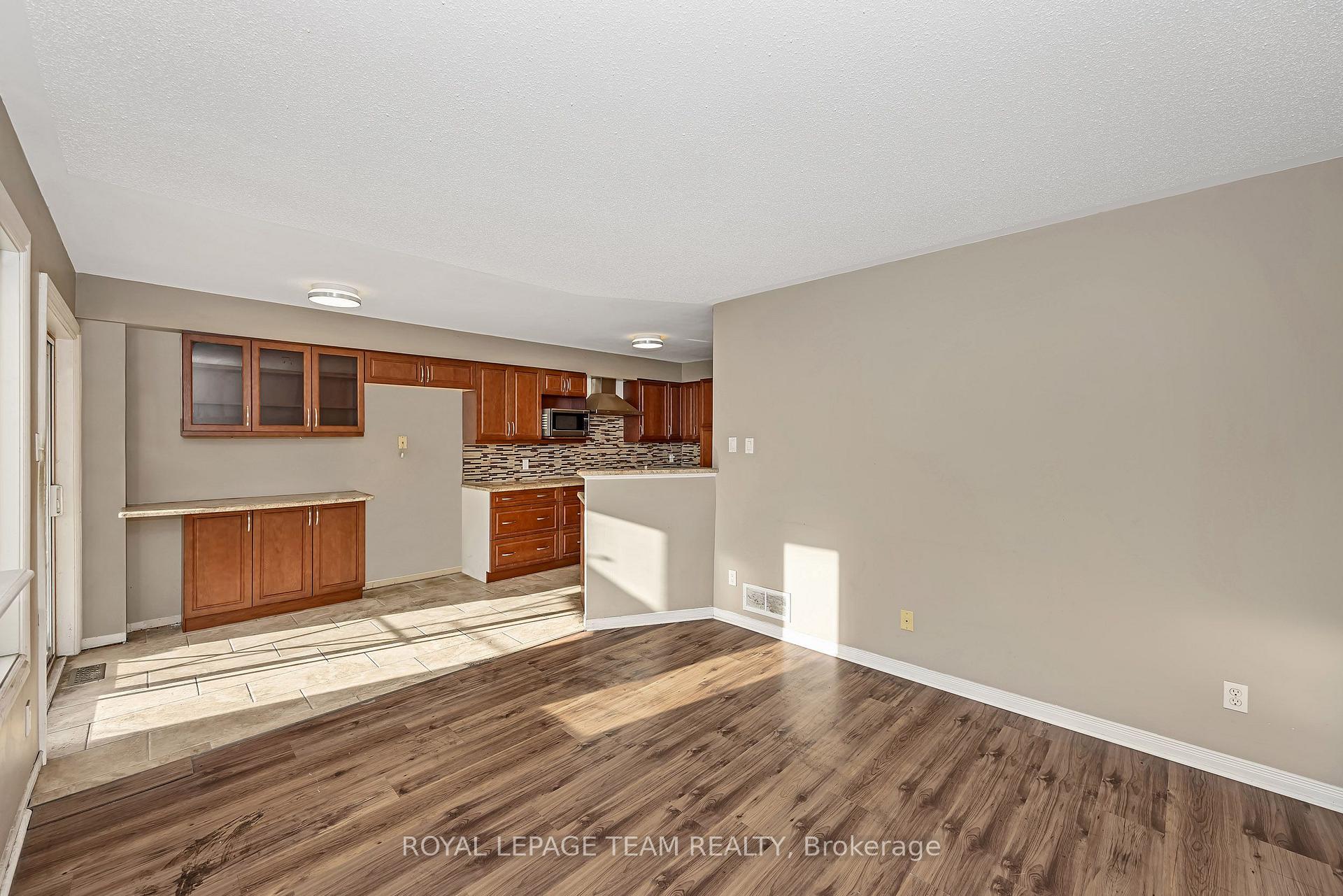 Photo 19 of 769 Nesting Way, Ottawa, Fallingbrook/Gardenway South — HOMEH