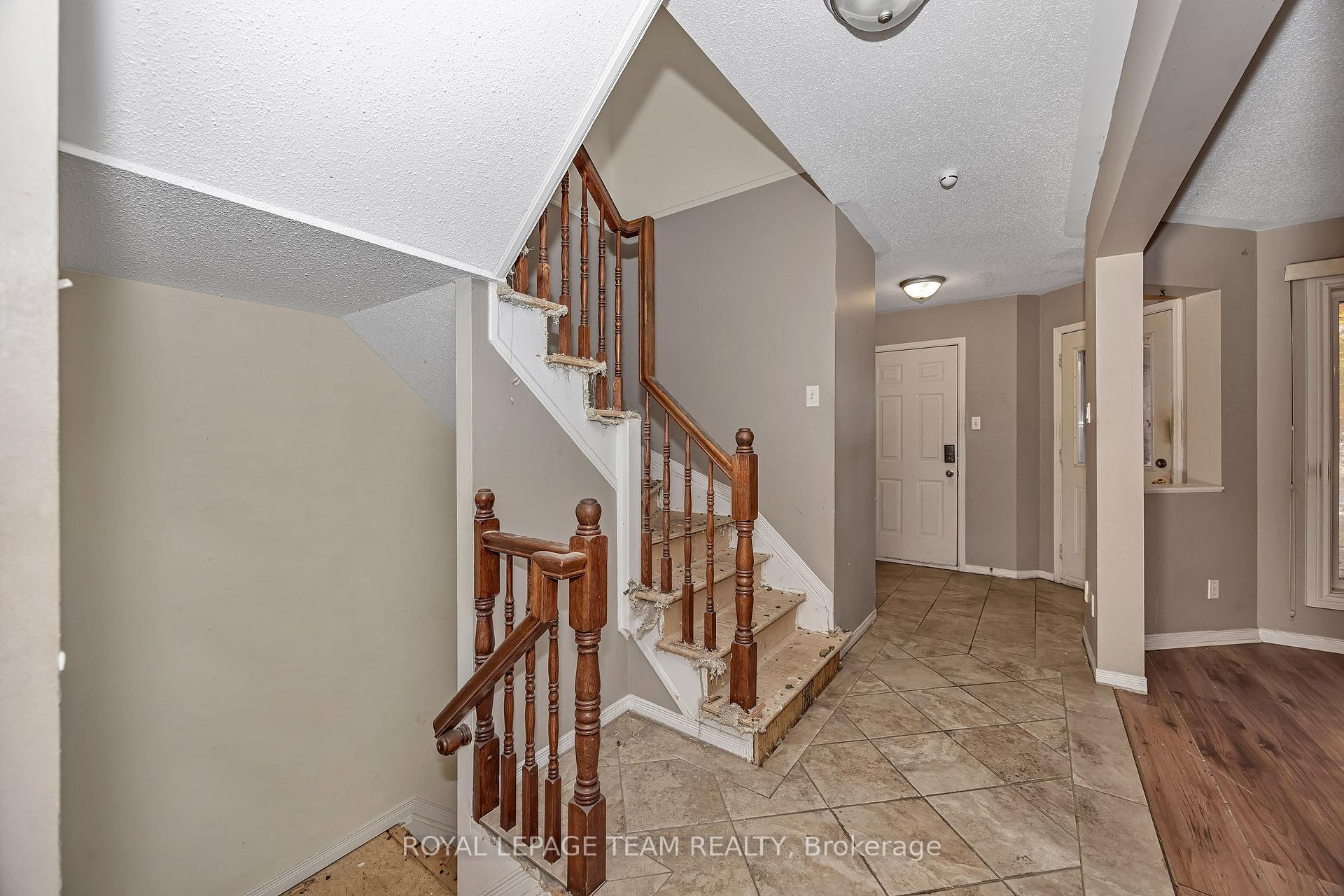 Photo 33 of 769 Nesting Way, Ottawa, Fallingbrook/Gardenway South — HOMEH
