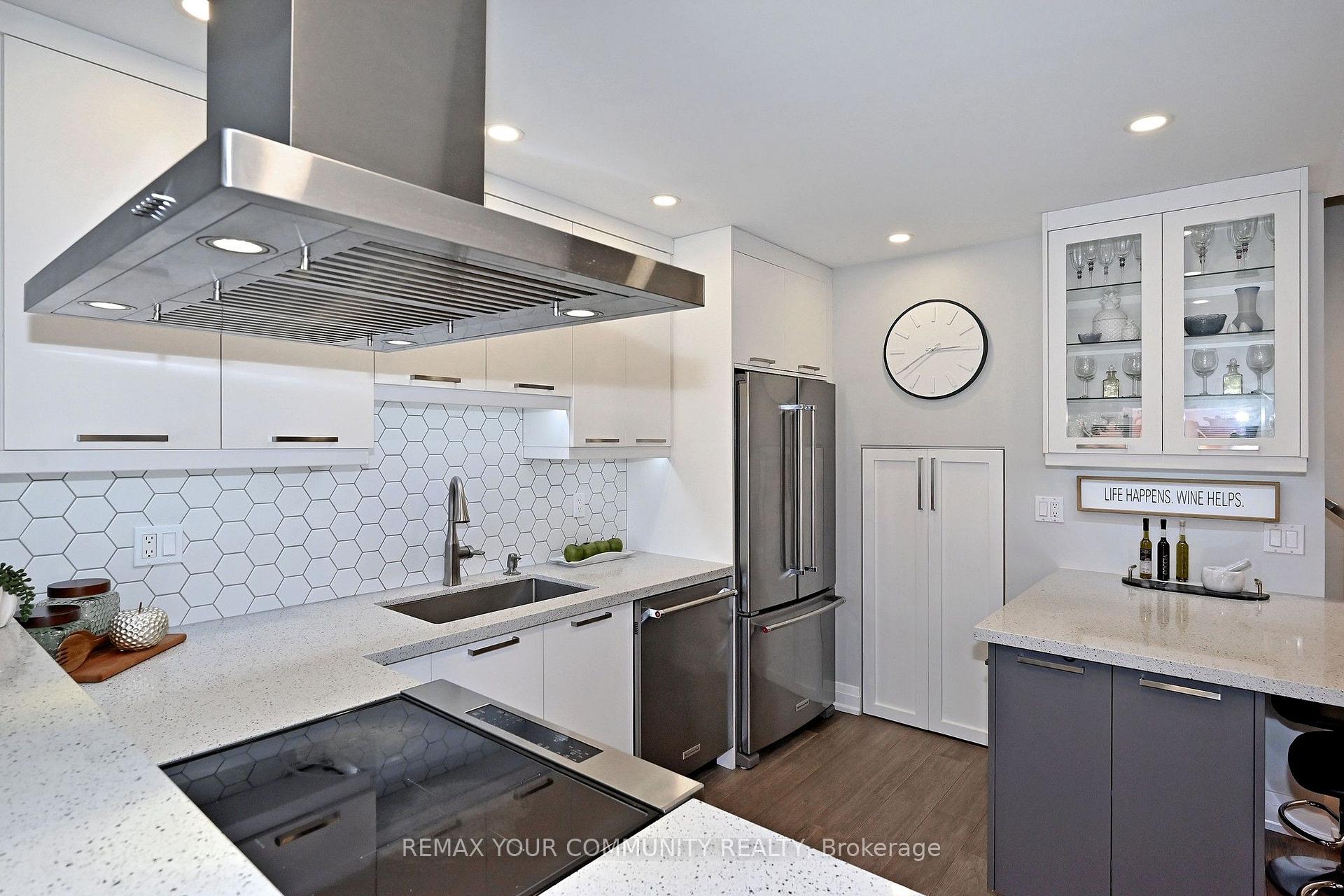 Photo 14 of Unit 805, 1400 The Esplanade N, Pickering, Town Centre — HOMEH