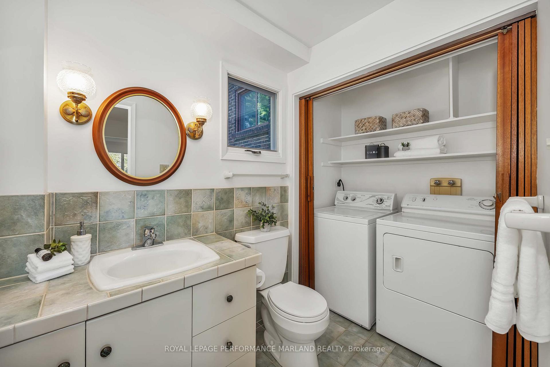 Photo 21 of 31 Aylen Avenue, Ottawa, Woodroffe — HOMEH