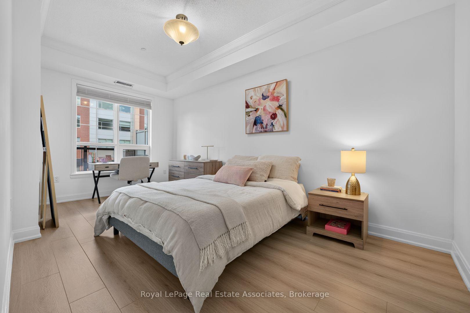 Photo 17 of Unit 214, 216 Oak Park Boulevard, Oakville, River Oaks — HOMEH