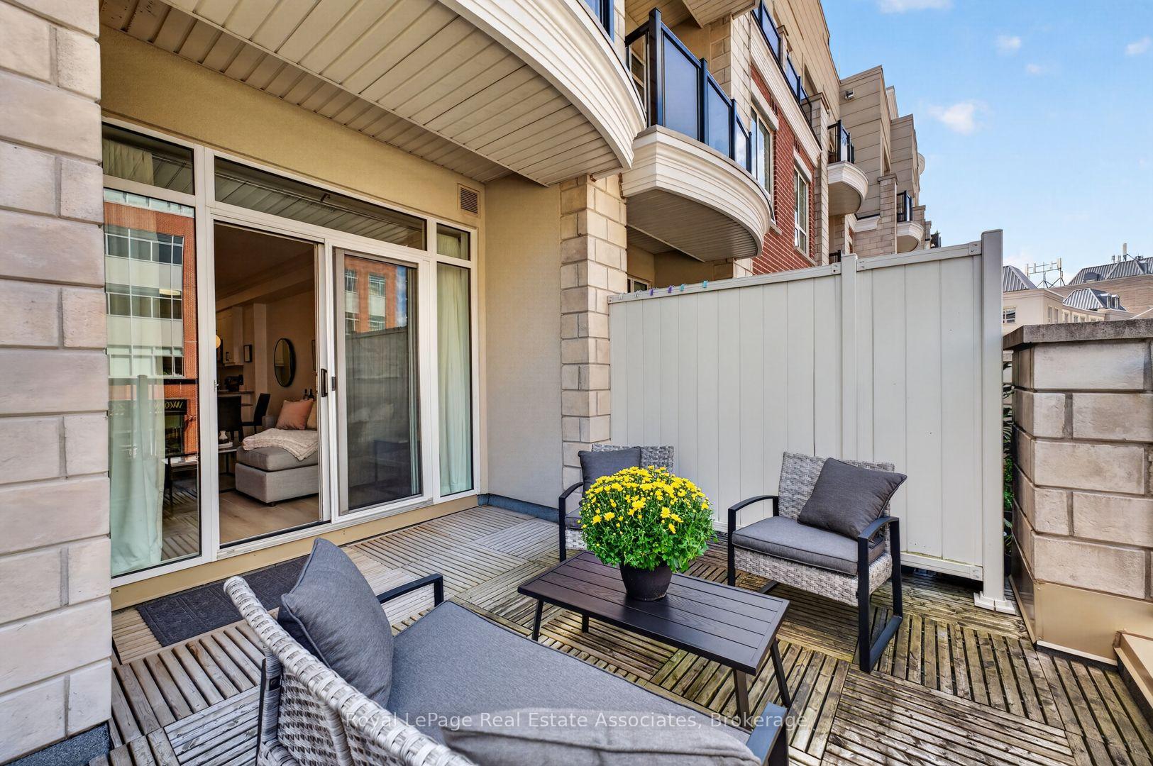 Photo 25 of Unit 214, 216 Oak Park Boulevard, Oakville, River Oaks — HOMEH