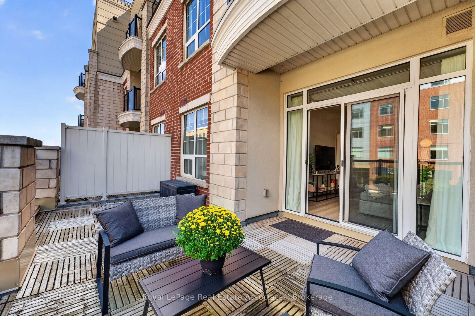 Photo 26 of Unit 214, 216 Oak Park Boulevard, Oakville, River Oaks — HOMEH