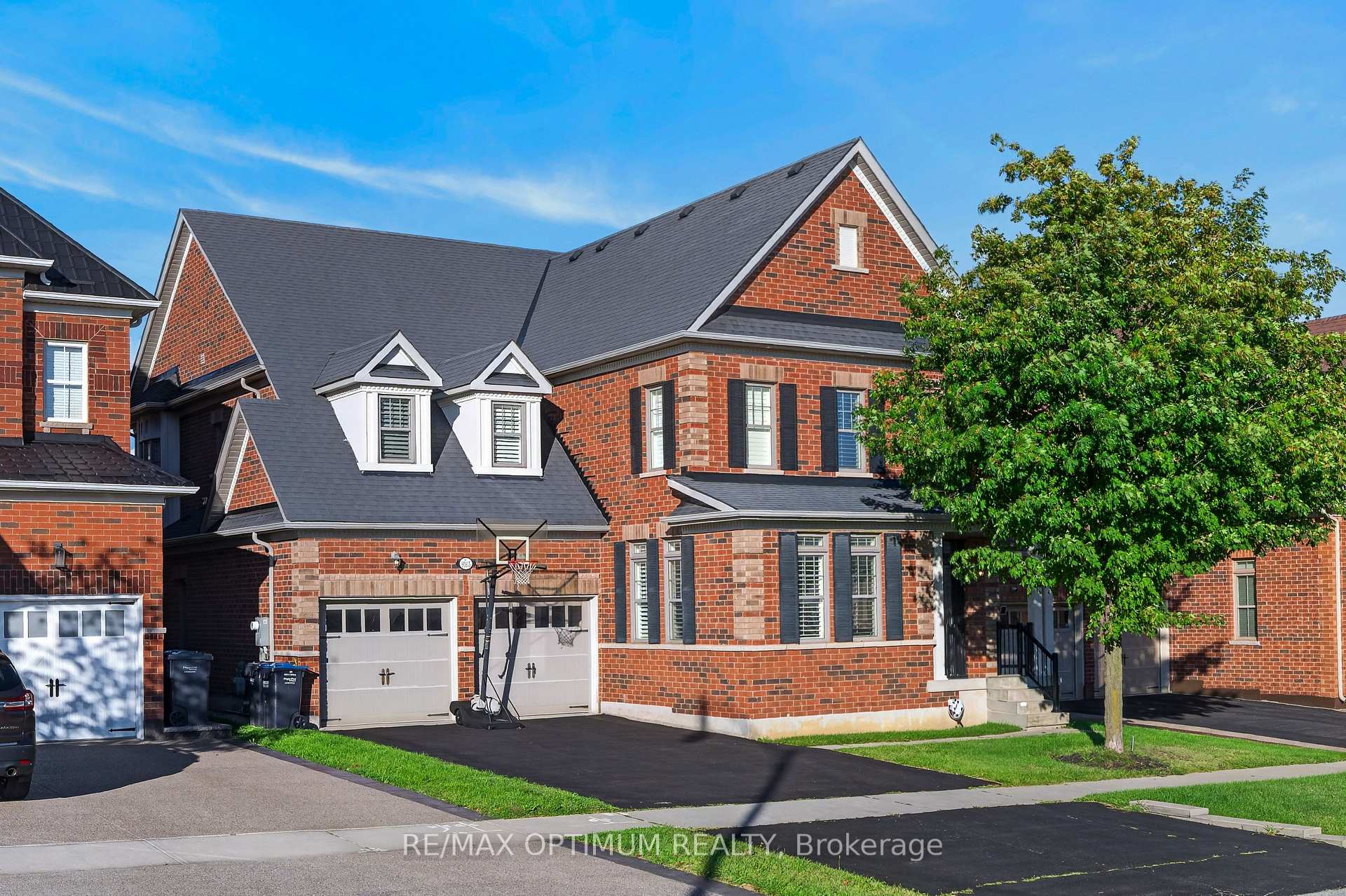 Photo 2 of 9165 Creditview Road, Brampton, Credit Valley — HOMEH