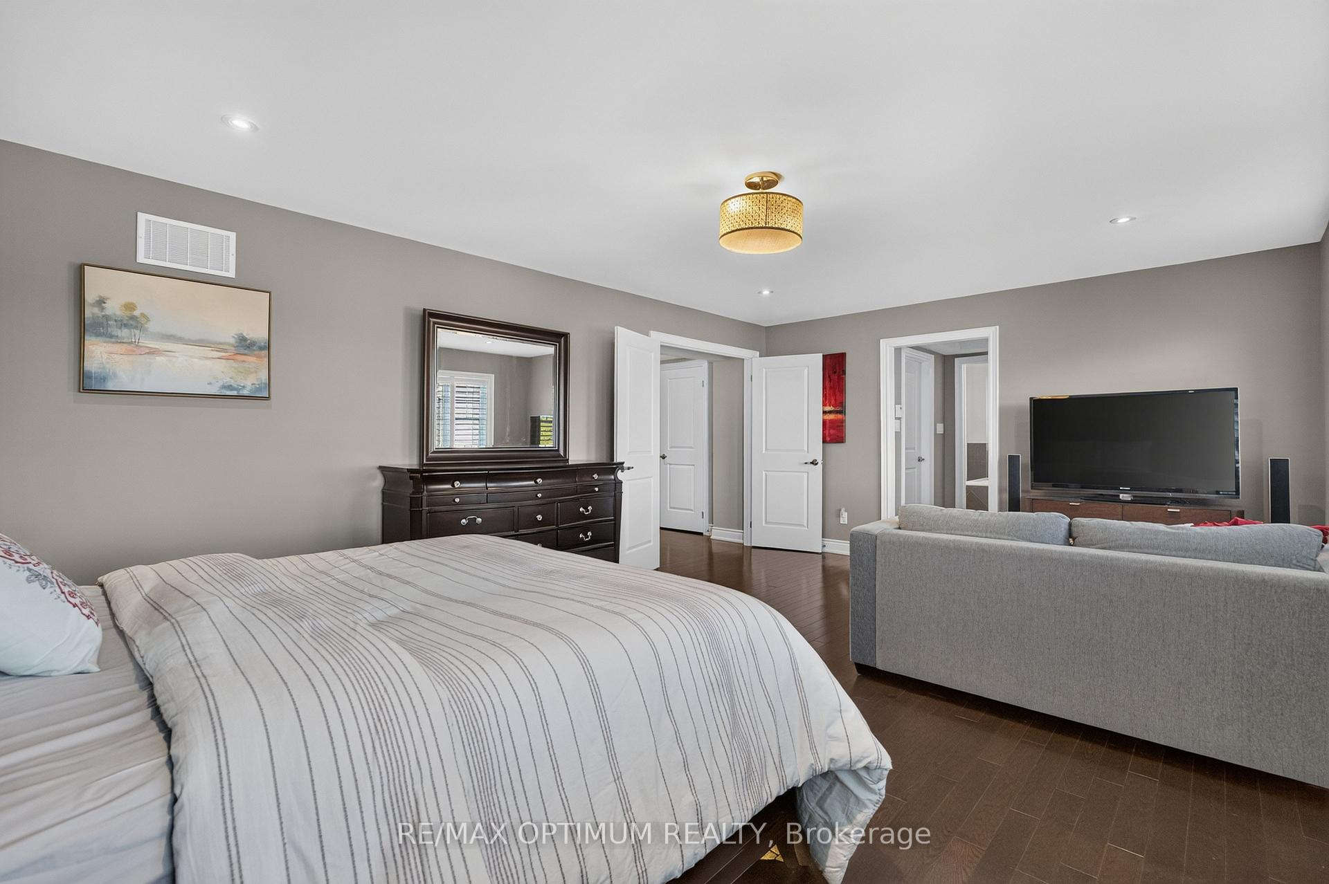 Photo 22 of 9165 Creditview Road, Brampton, Credit Valley — HOMEH