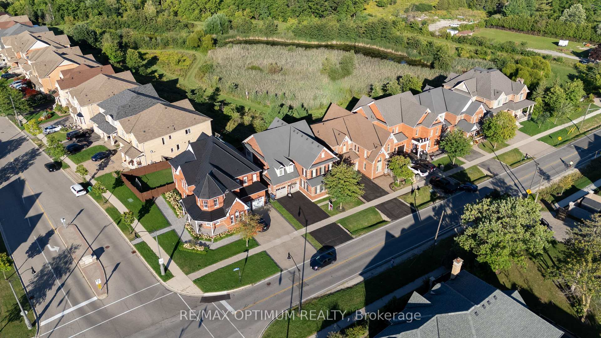 Photo 48 of 9165 Creditview Road, Brampton, Credit Valley — HOMEH