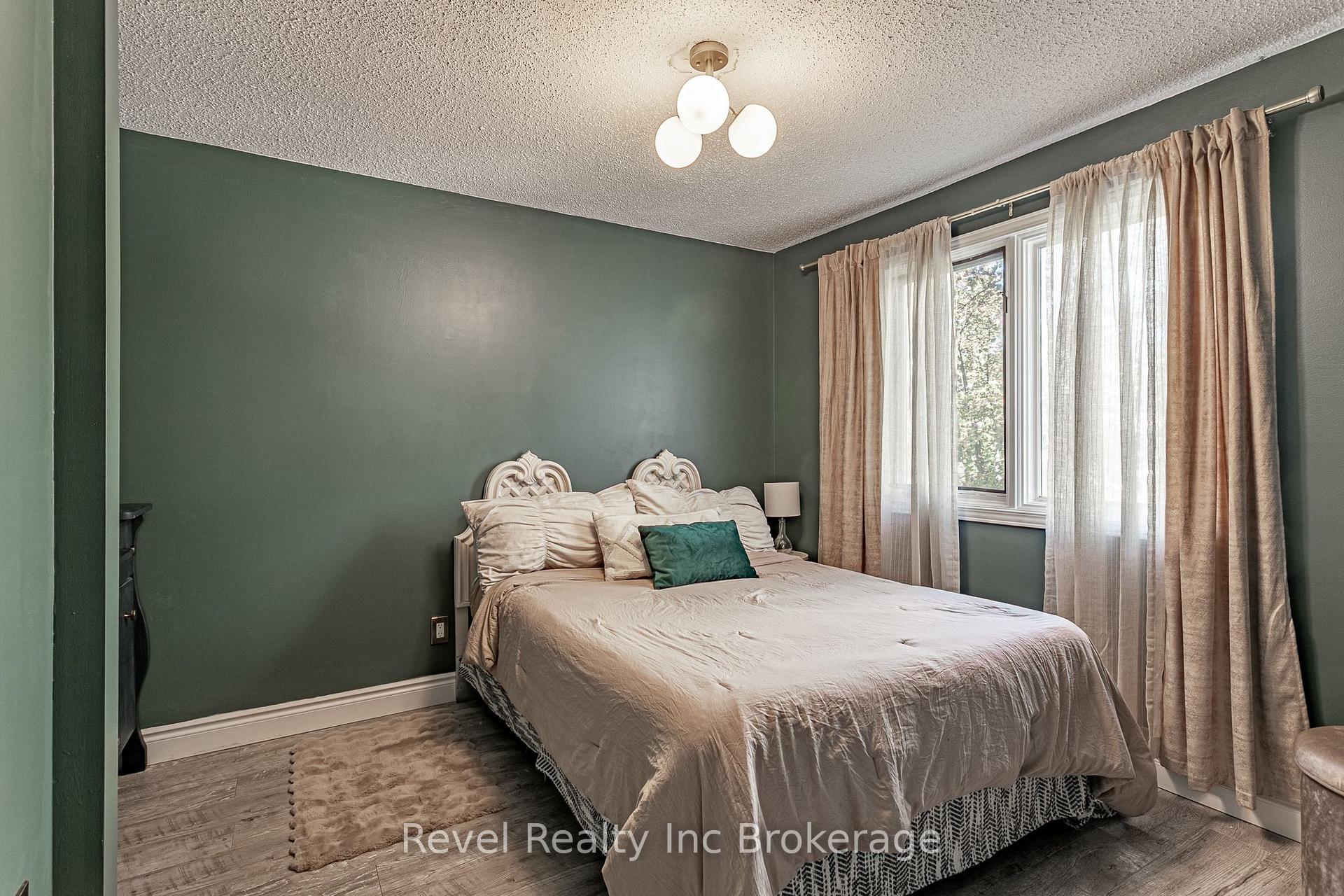 Photo 23 of Unit 11, 9 Ailsa Place, London, South J — HOMEH